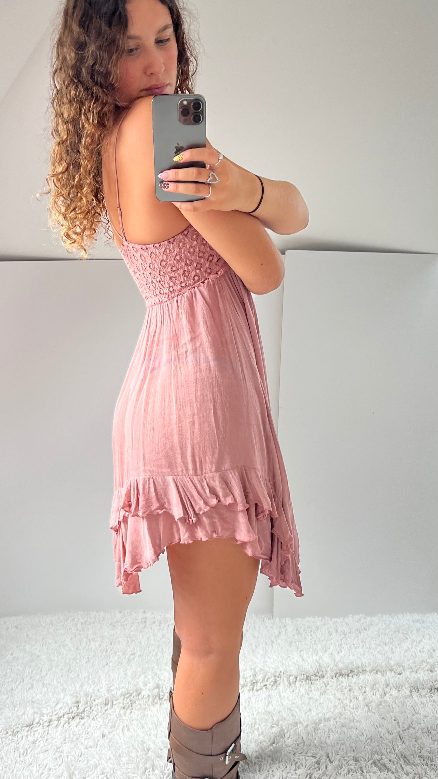 00s pink crochet mini dress- size S