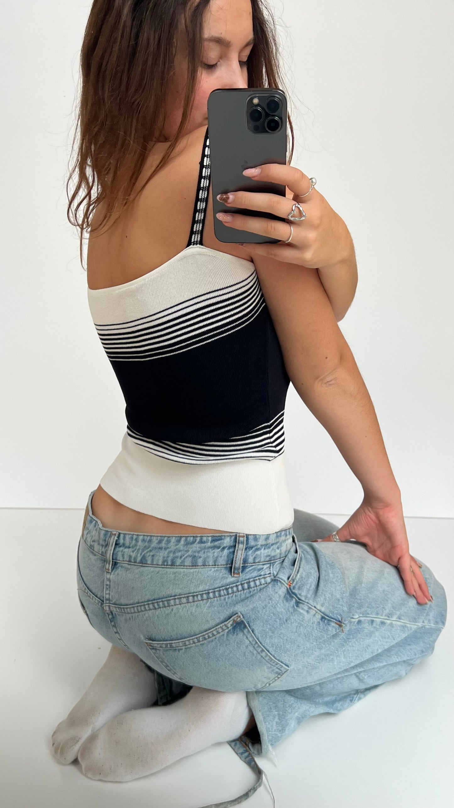 00s black white striped knit cami- size S