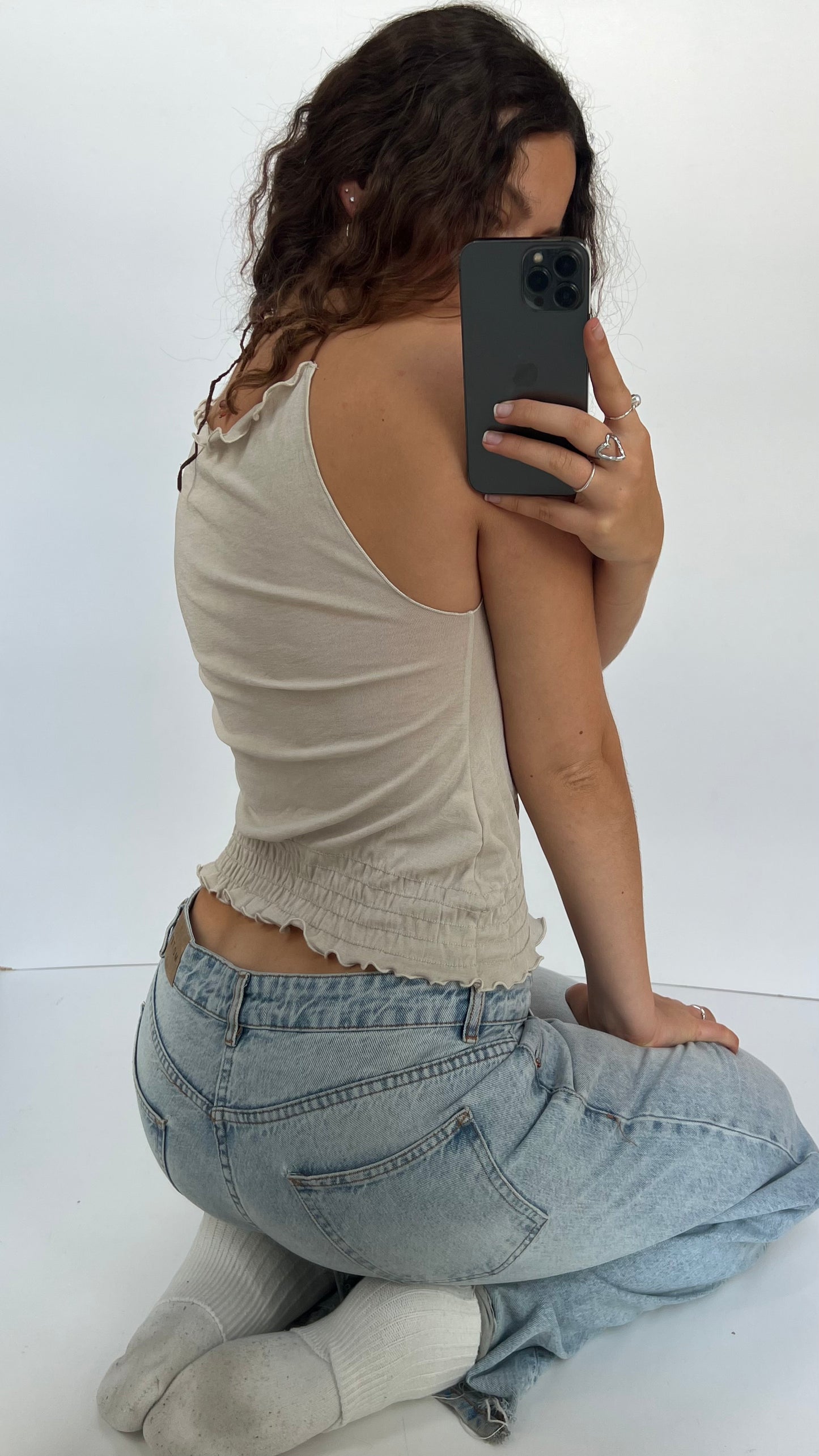 00s cream embroidered cami- size M