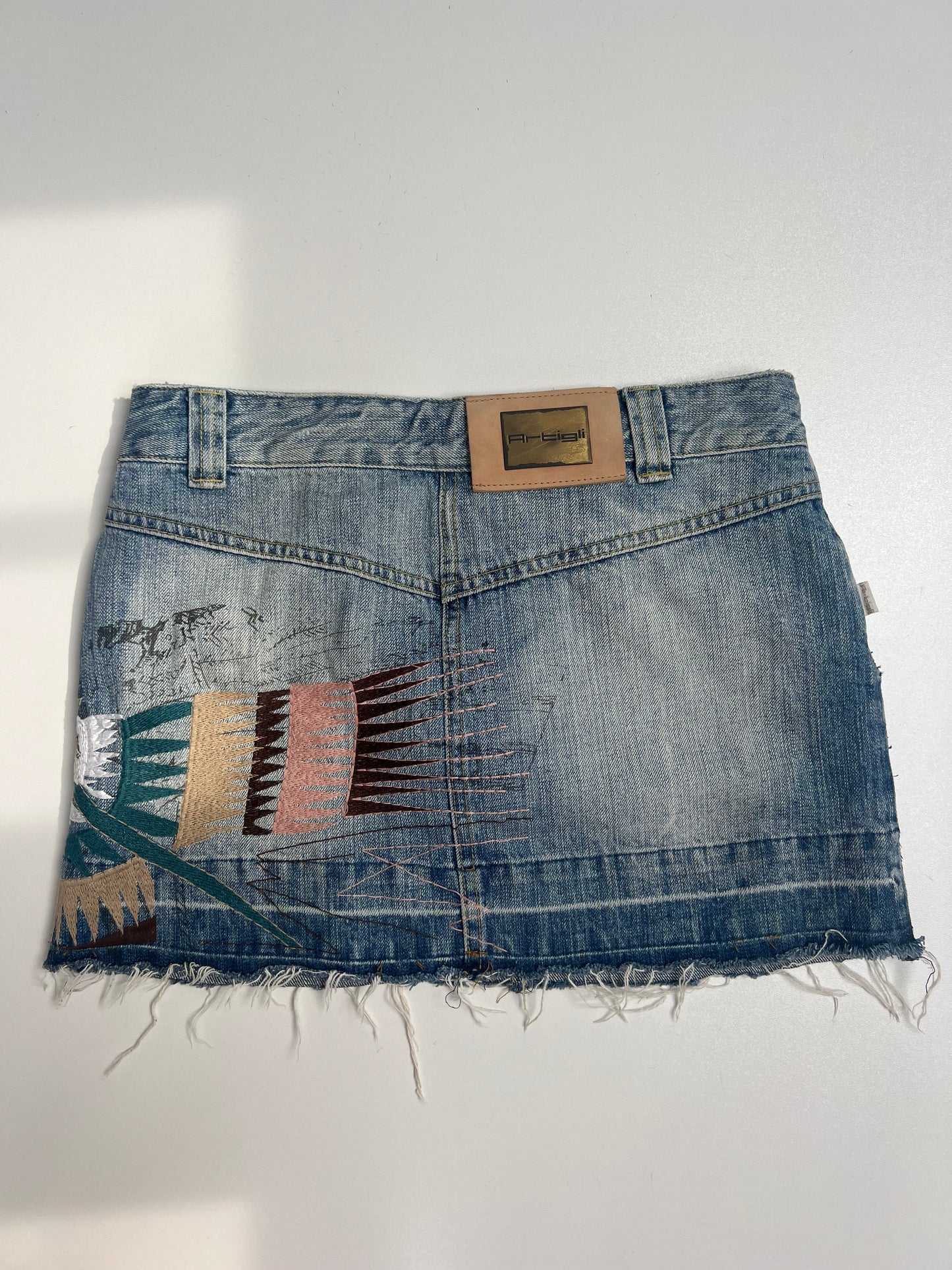 00s embroidered denim mini skirt- size XS