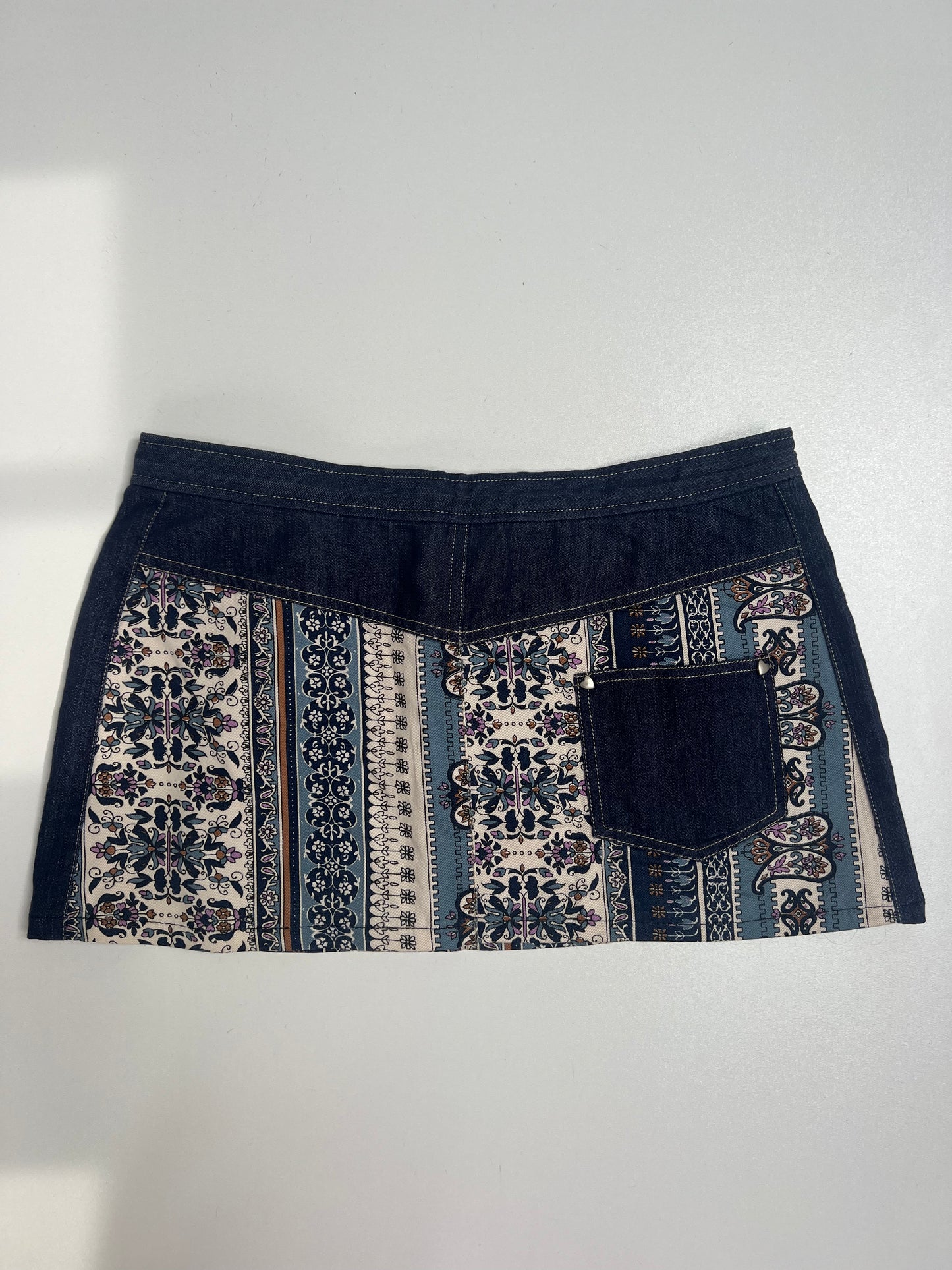 00s denim patterned mini skirt- size XS