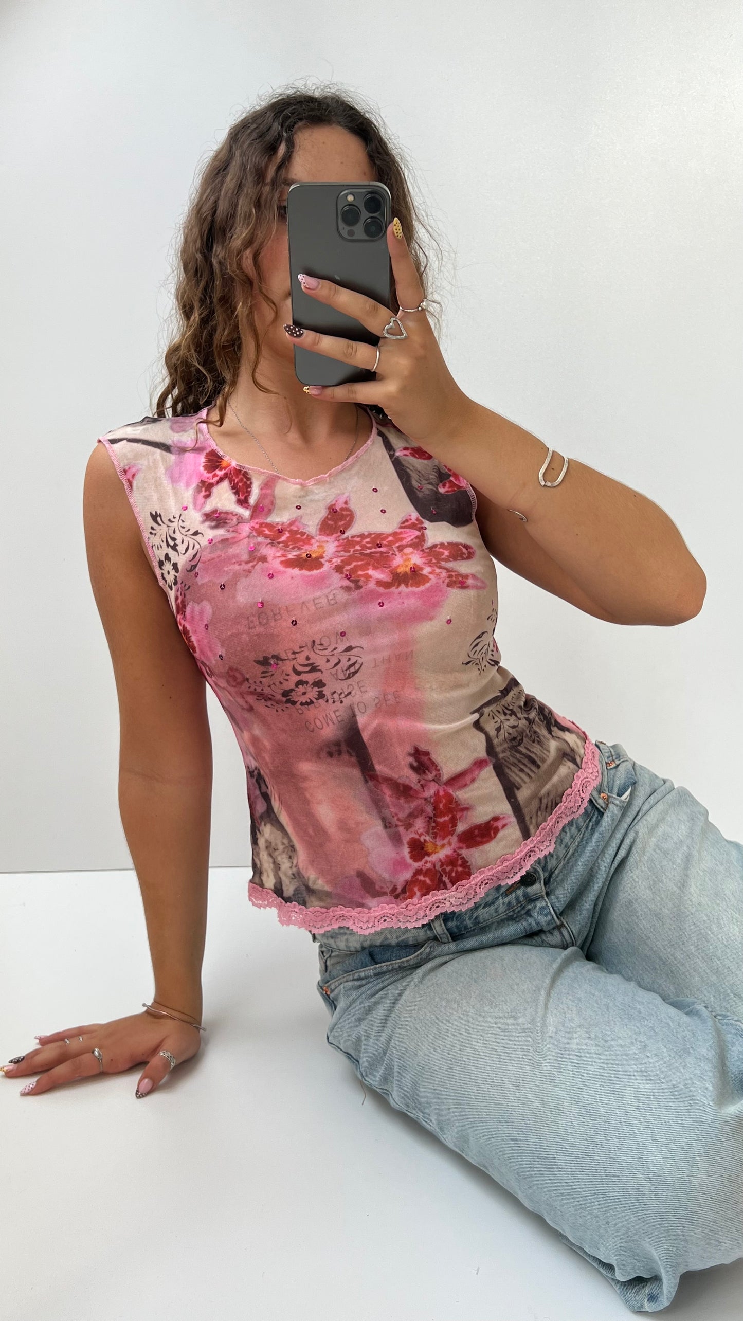 00s pink mesh graphic tank top- size M