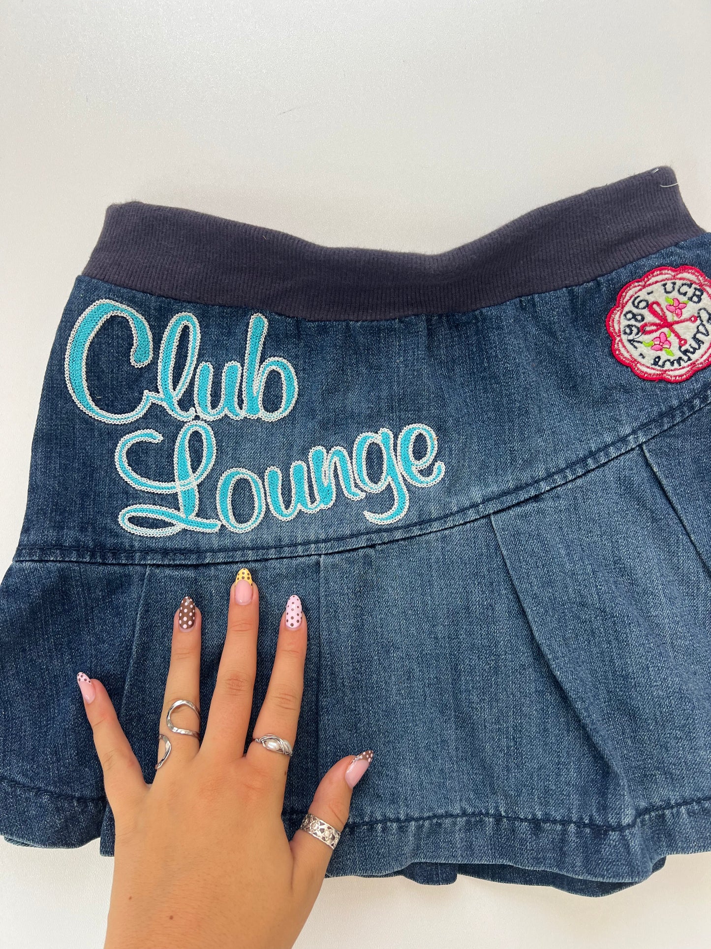 00s denim pleated mini skirt- size XS