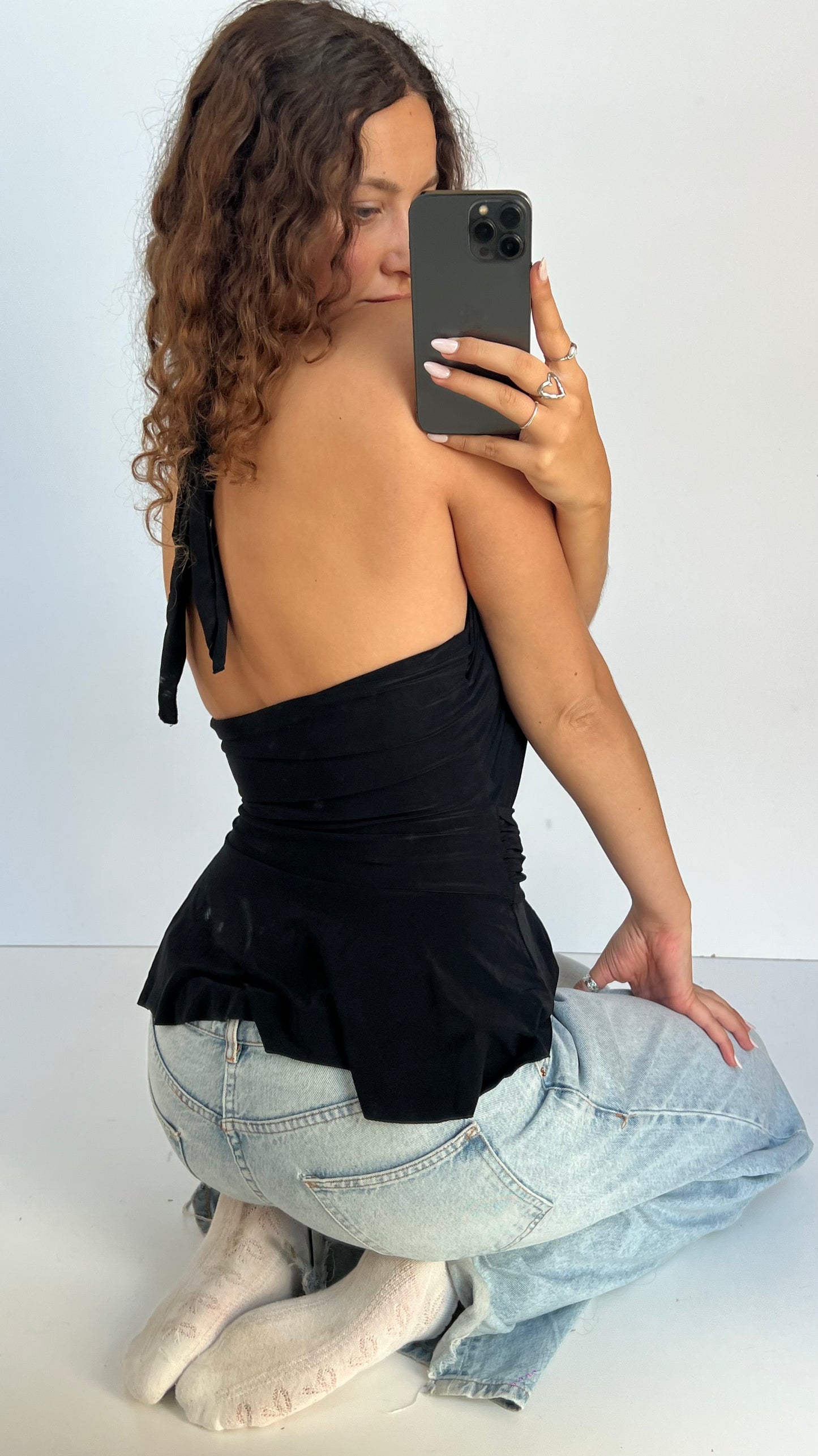 00s black plunge top- size S