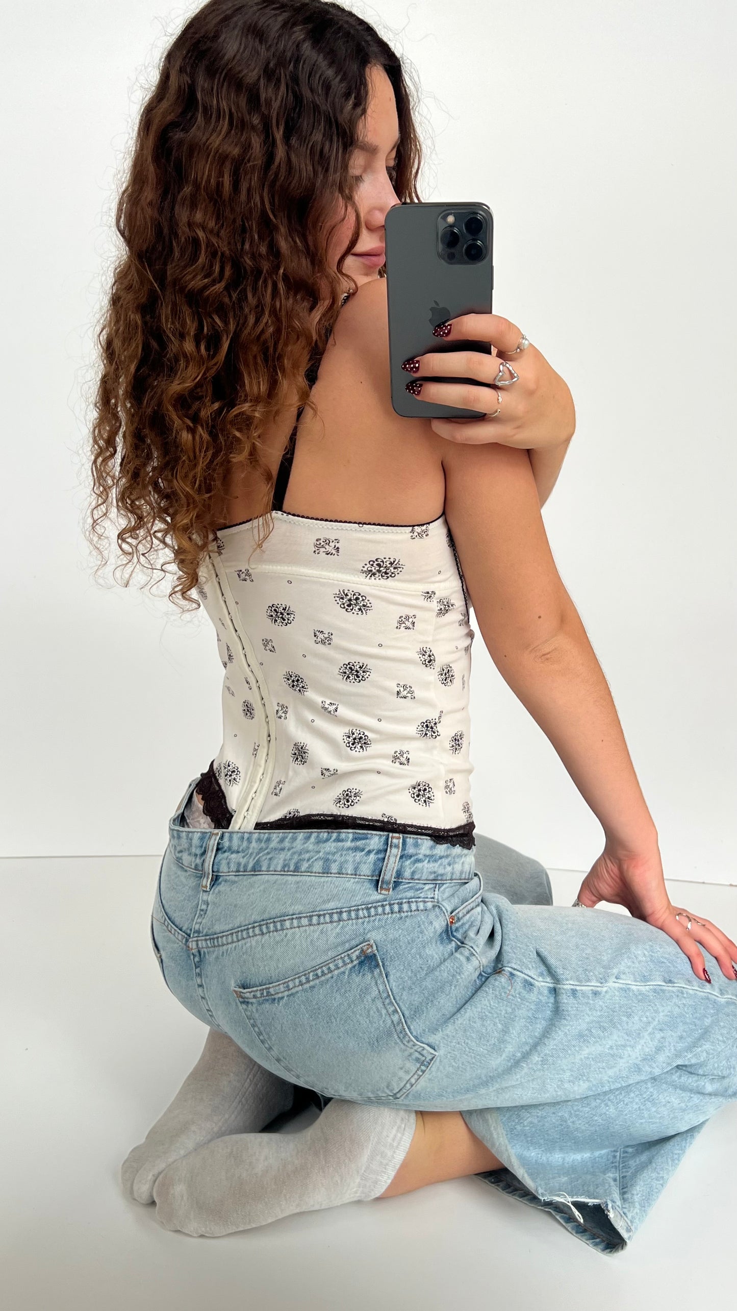 00s white brown lace corset- size M/L