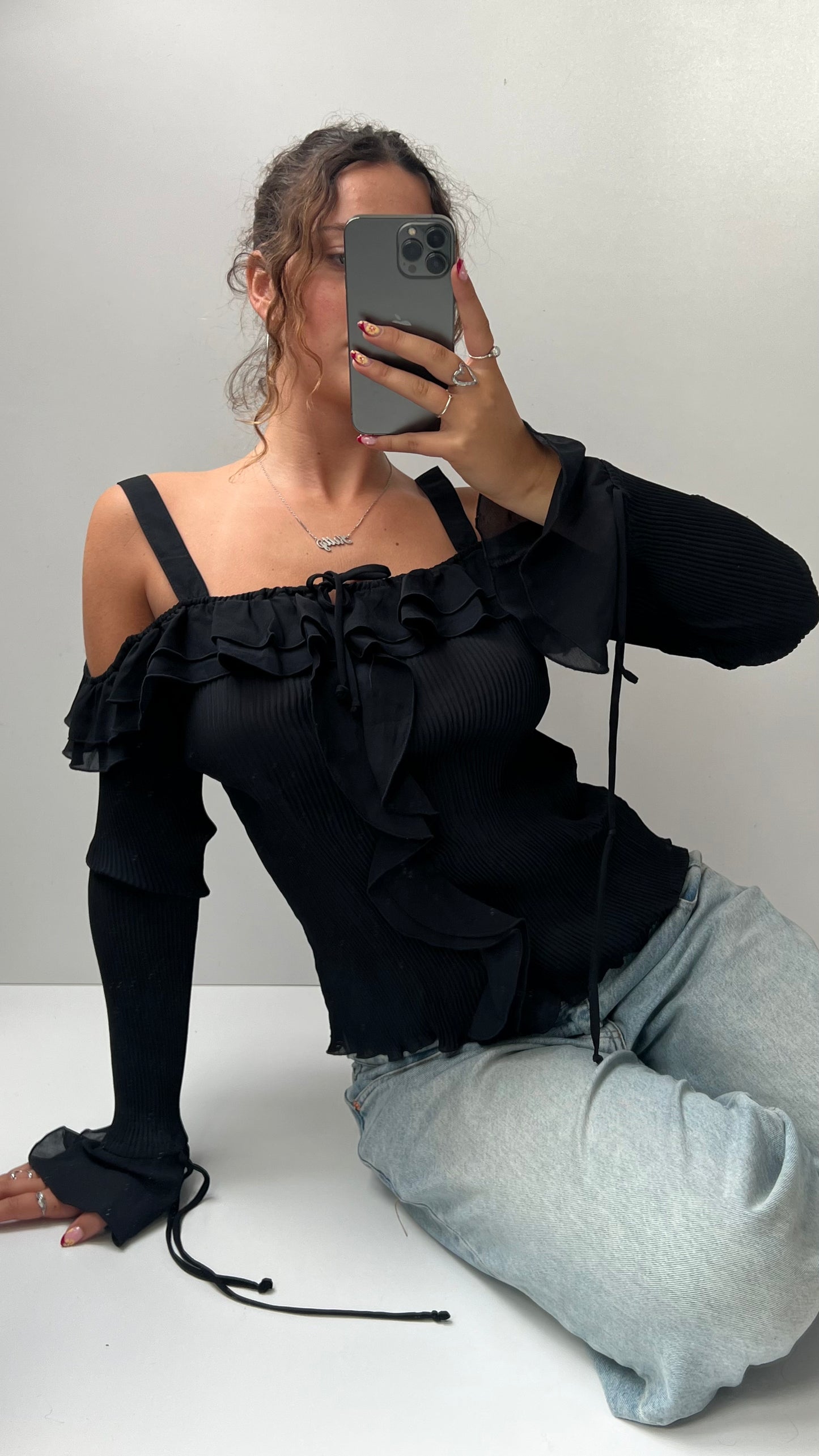 00s pleated black long sleeve top- size L