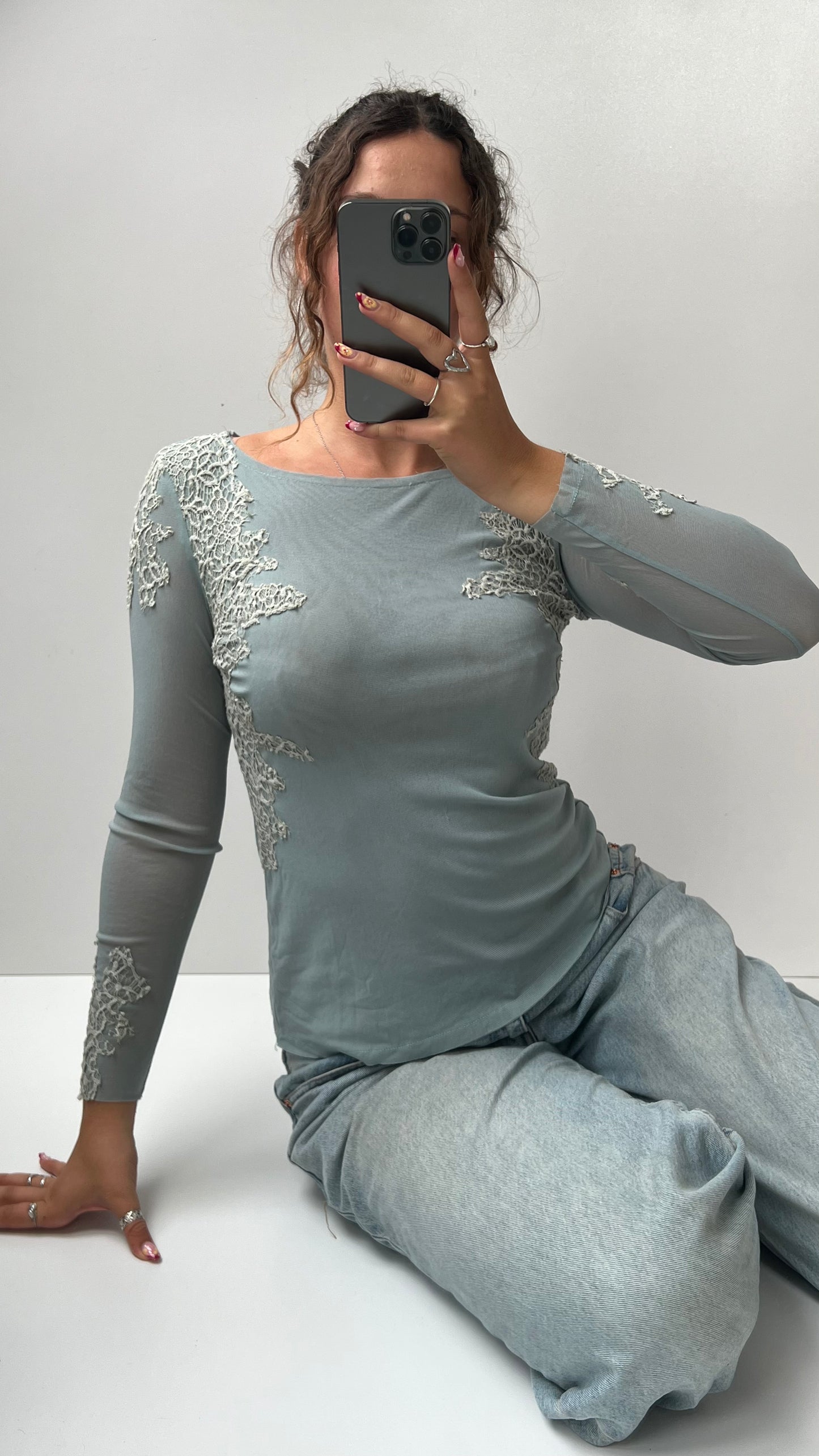 00s blue mesh lace long sleeve top- size M