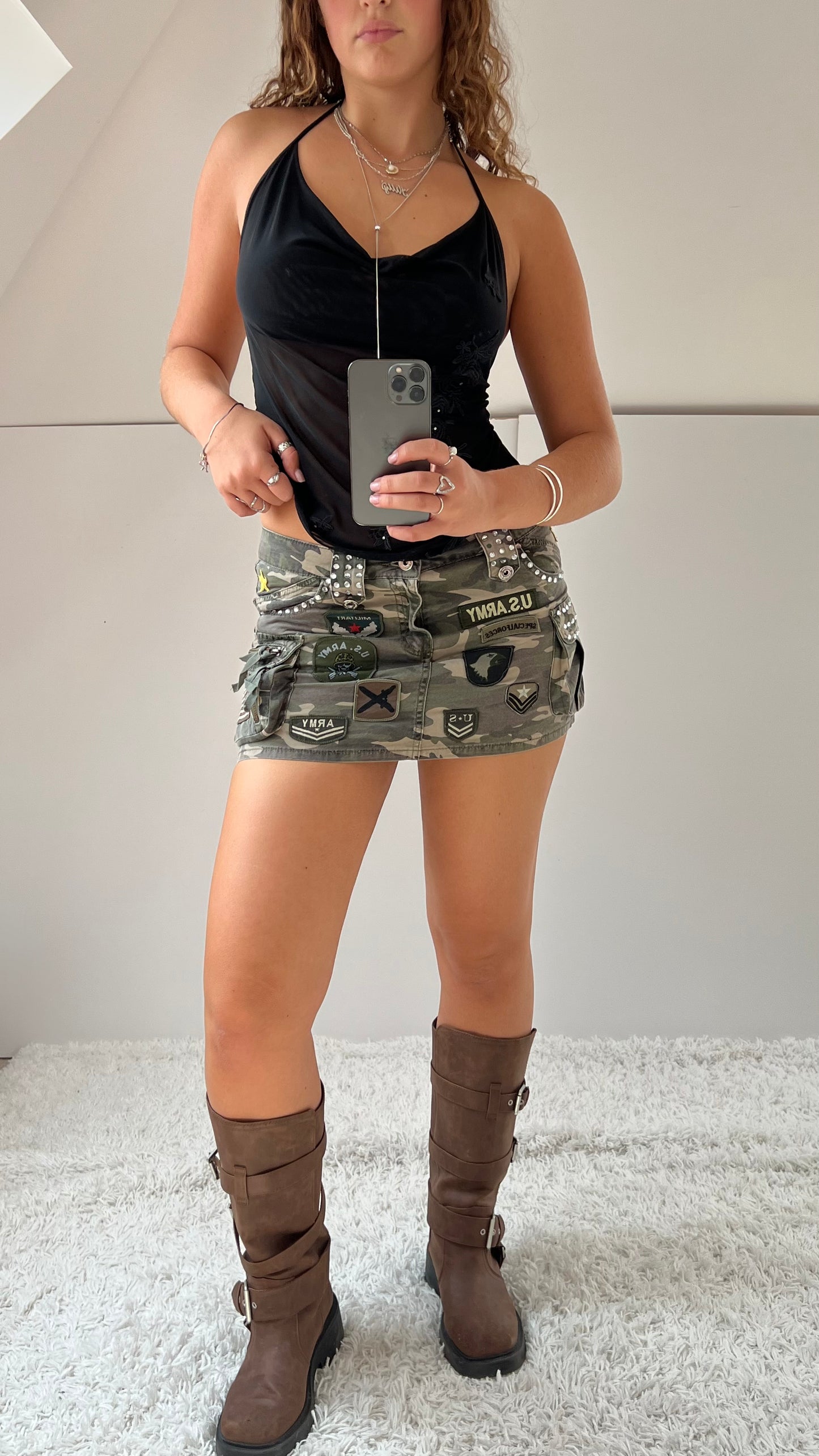 00s camo patch cargo mini skirt- size M