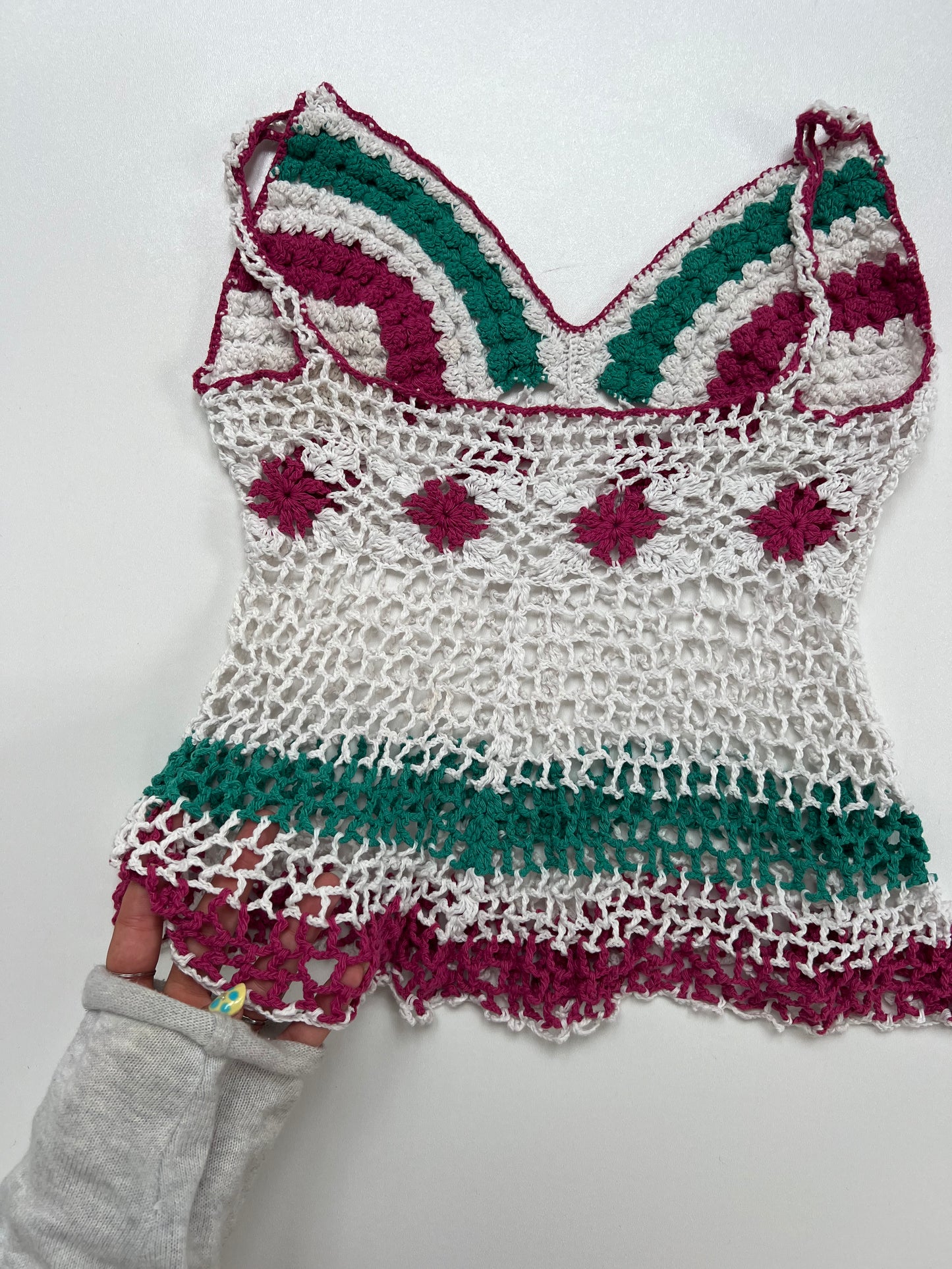 00s white crochet cami- size XS