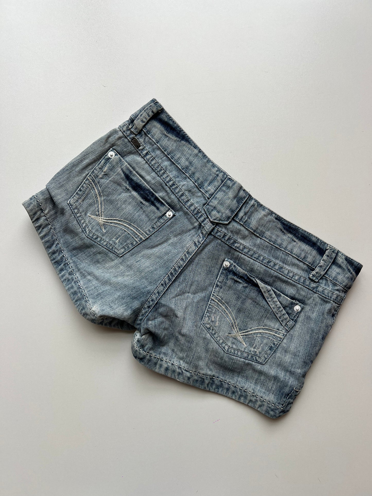 00s denim mini shorts- size S
