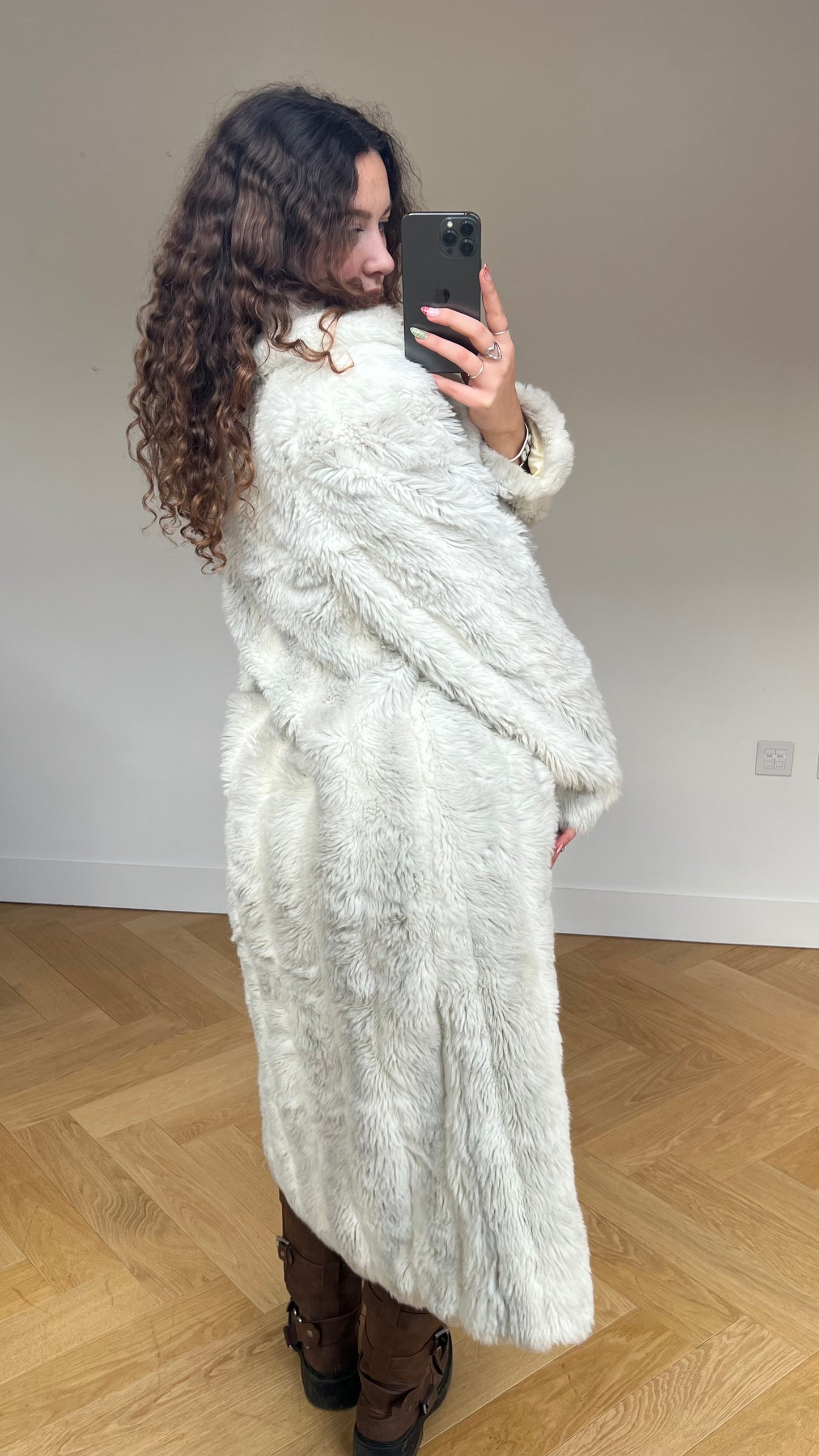 00s white fur coat- size L