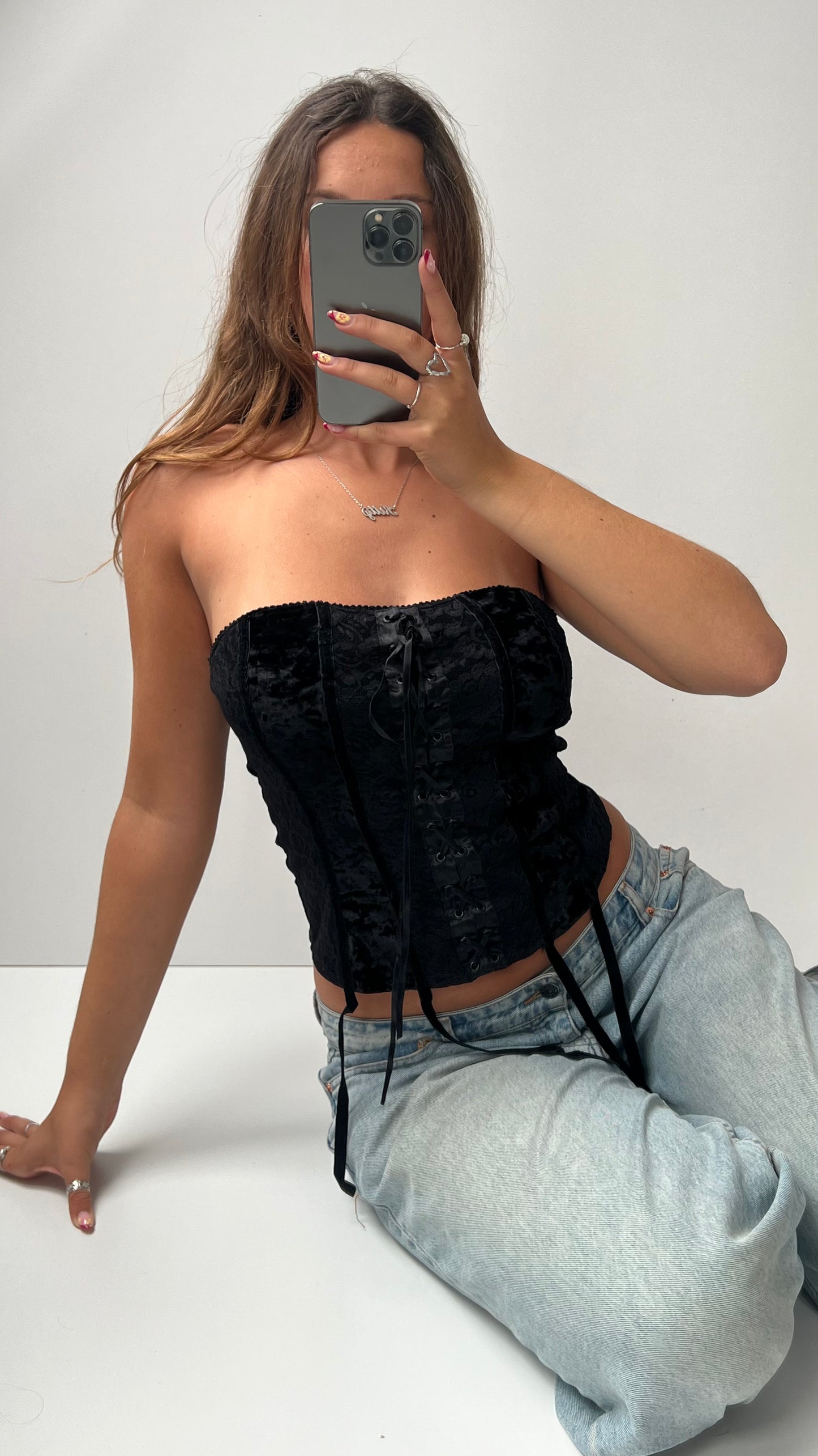00s black strapless velvet cami- size L
