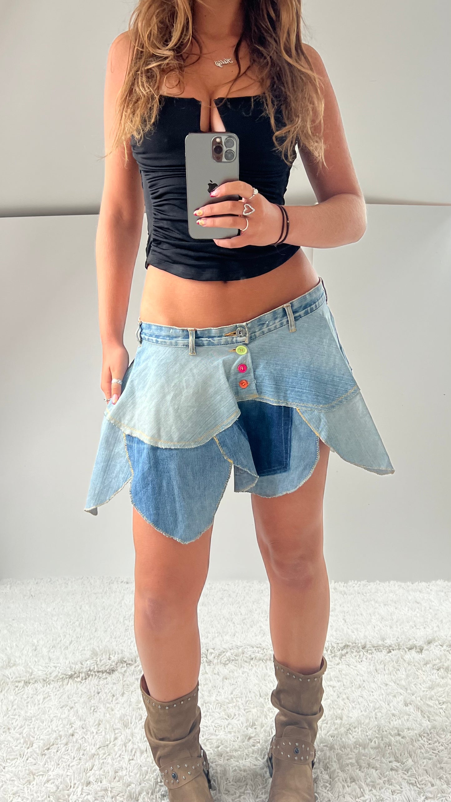 00s denim petal mini skirt- size L