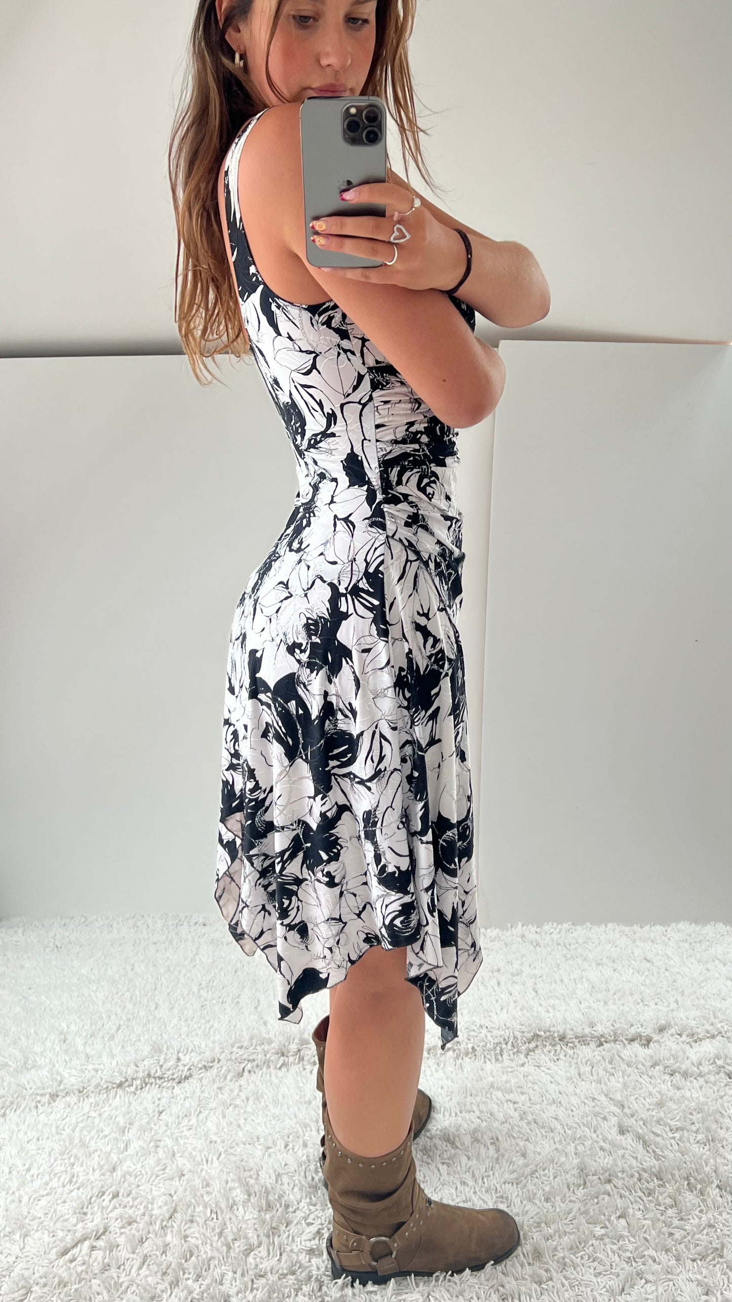 00s black white midi dress- size M