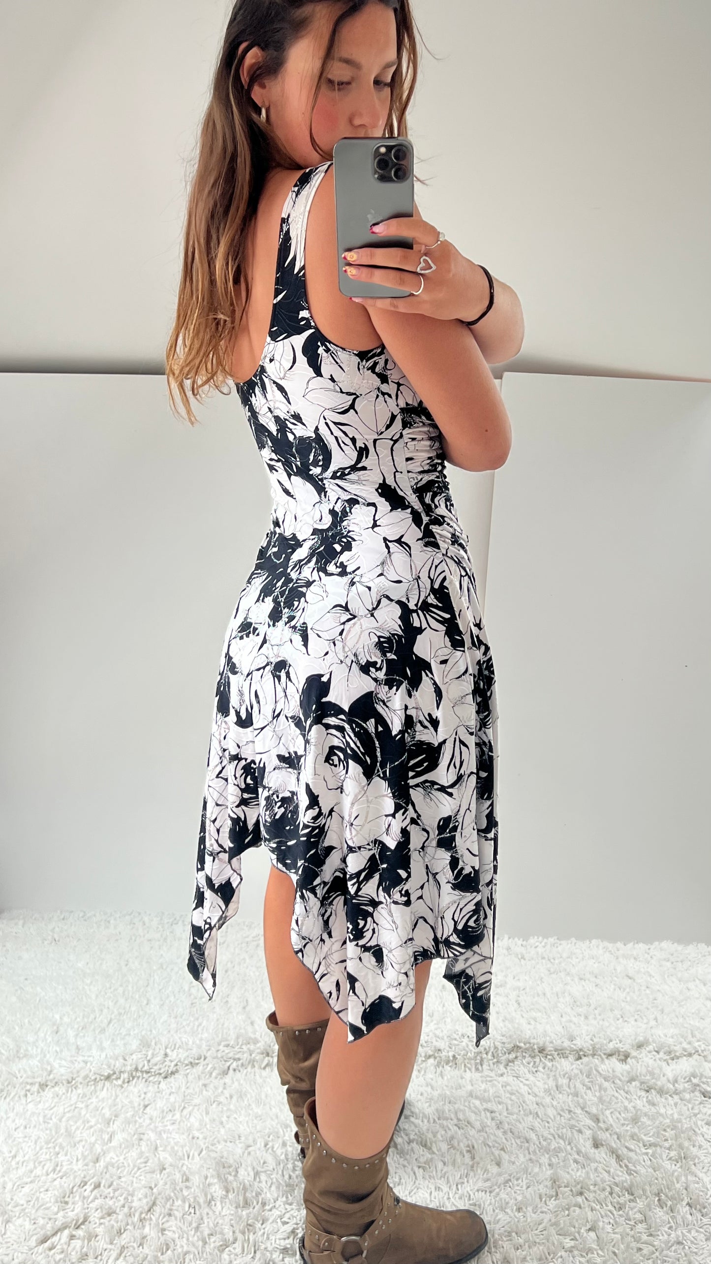 00s black white midi dress- size M