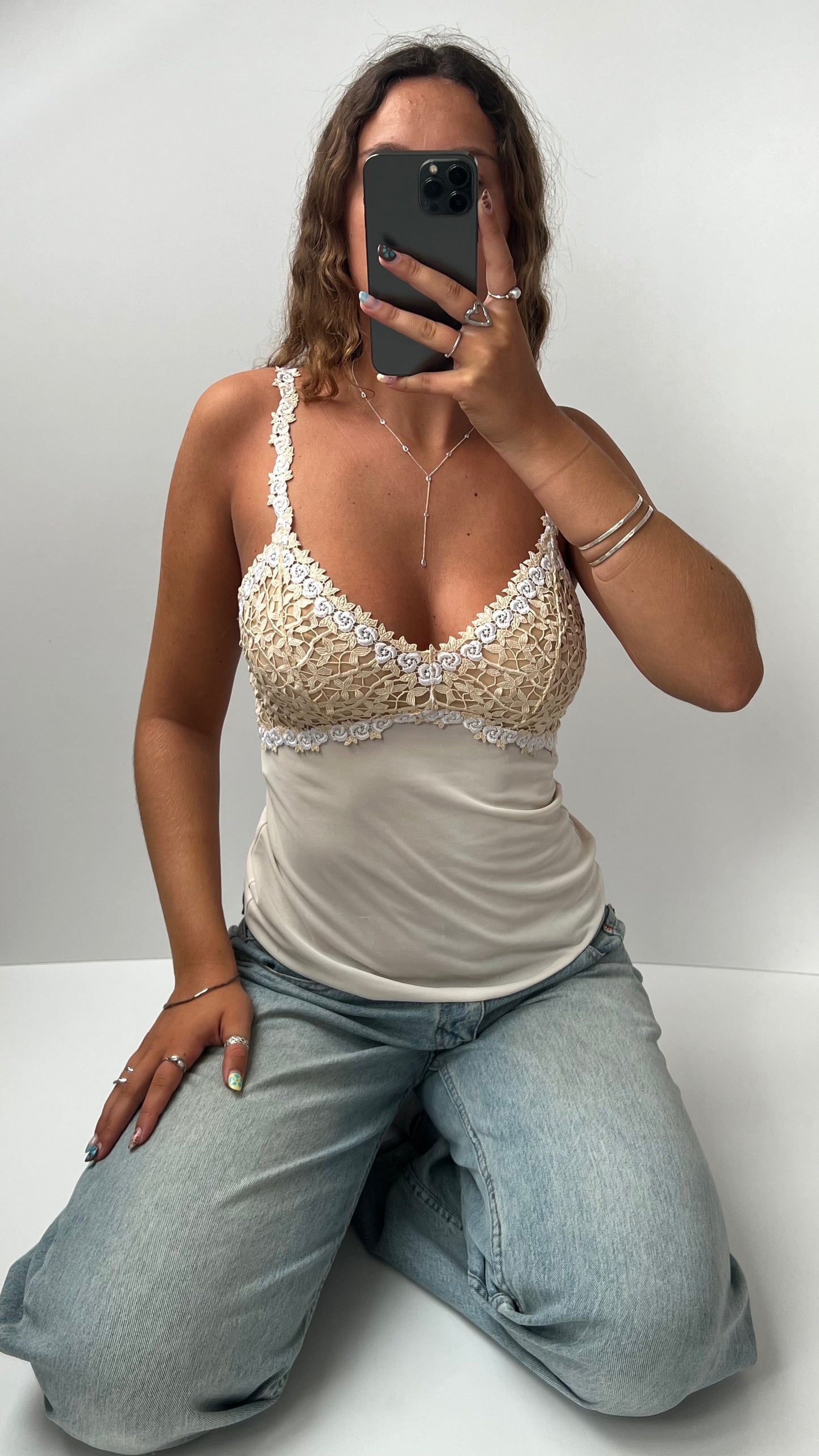 00s cream lace cami- size S