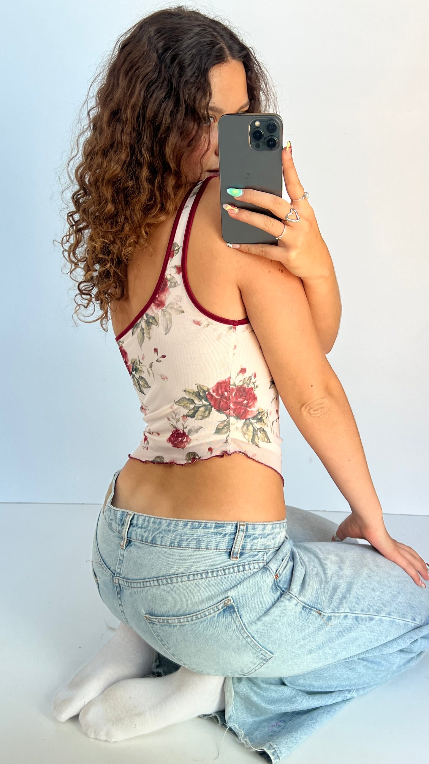 00s white red floral cami- size S