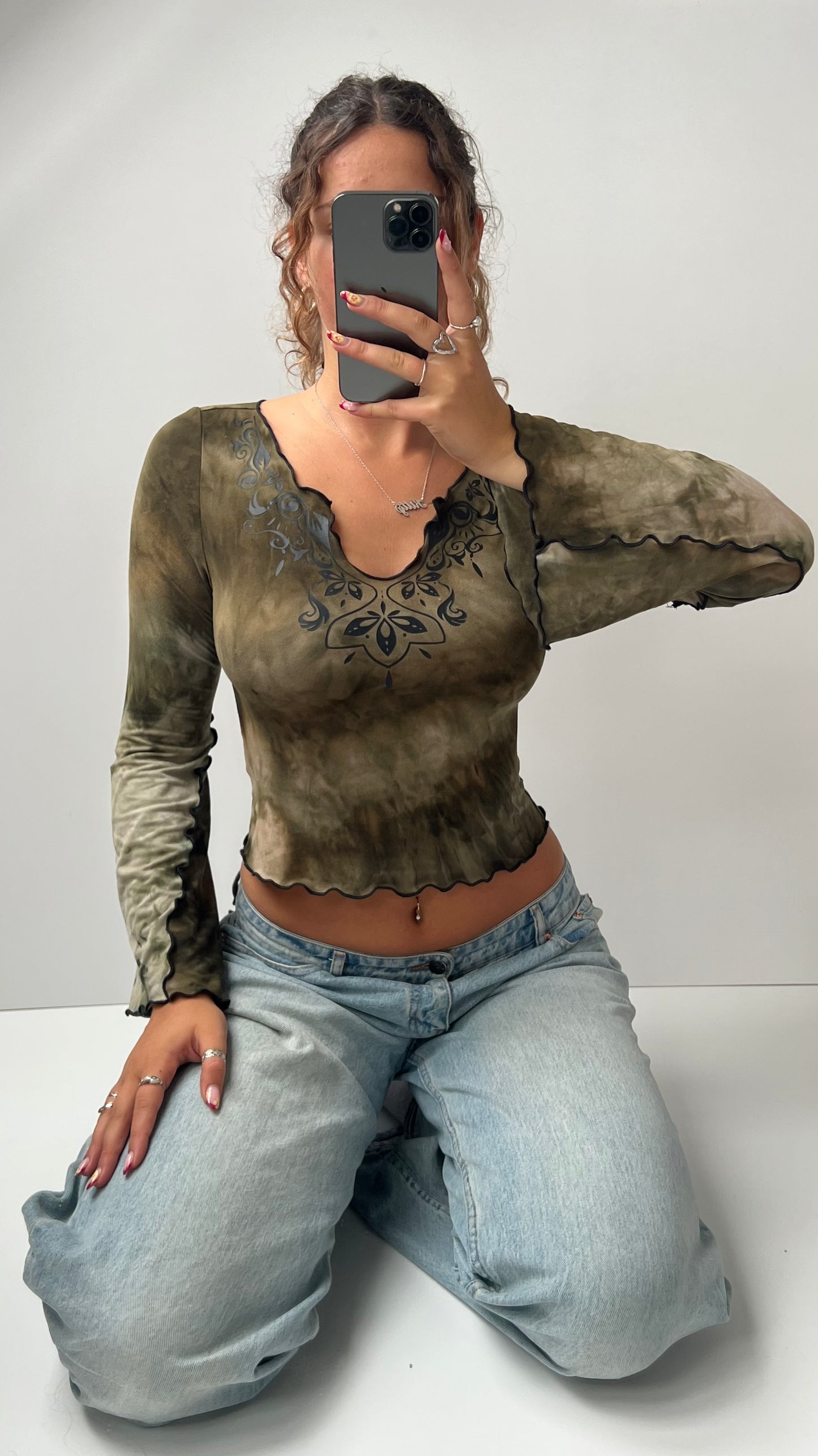 00s green tie dye long sleeve top- size S