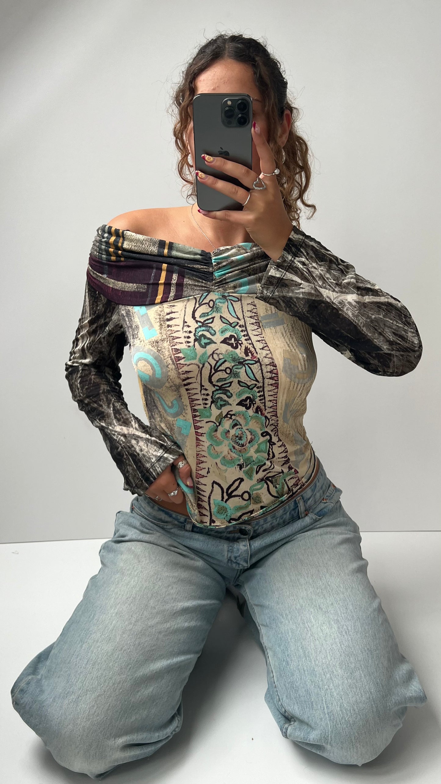 00s graphic off shoulder top- size M