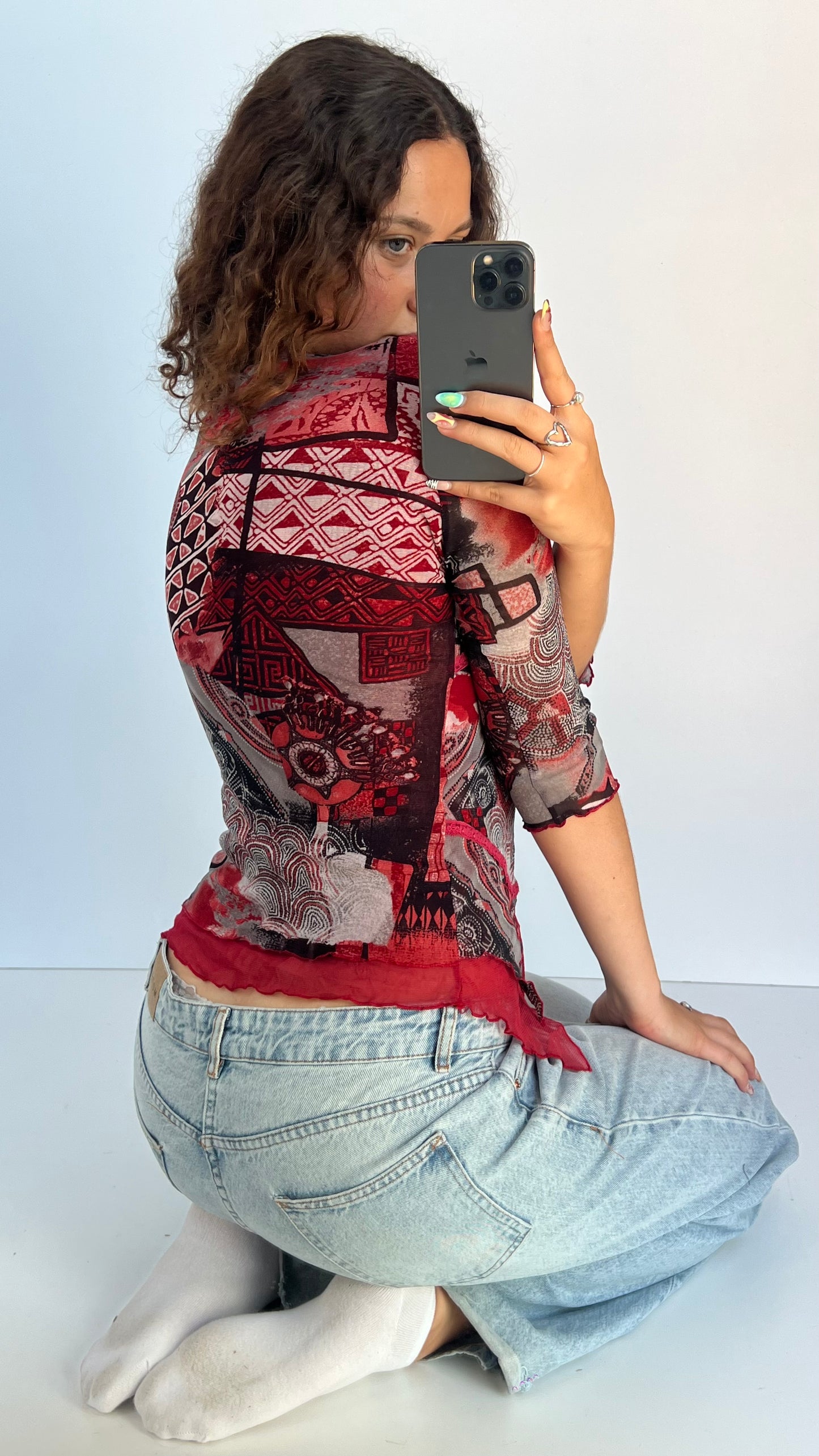 00s red mesh top- size M