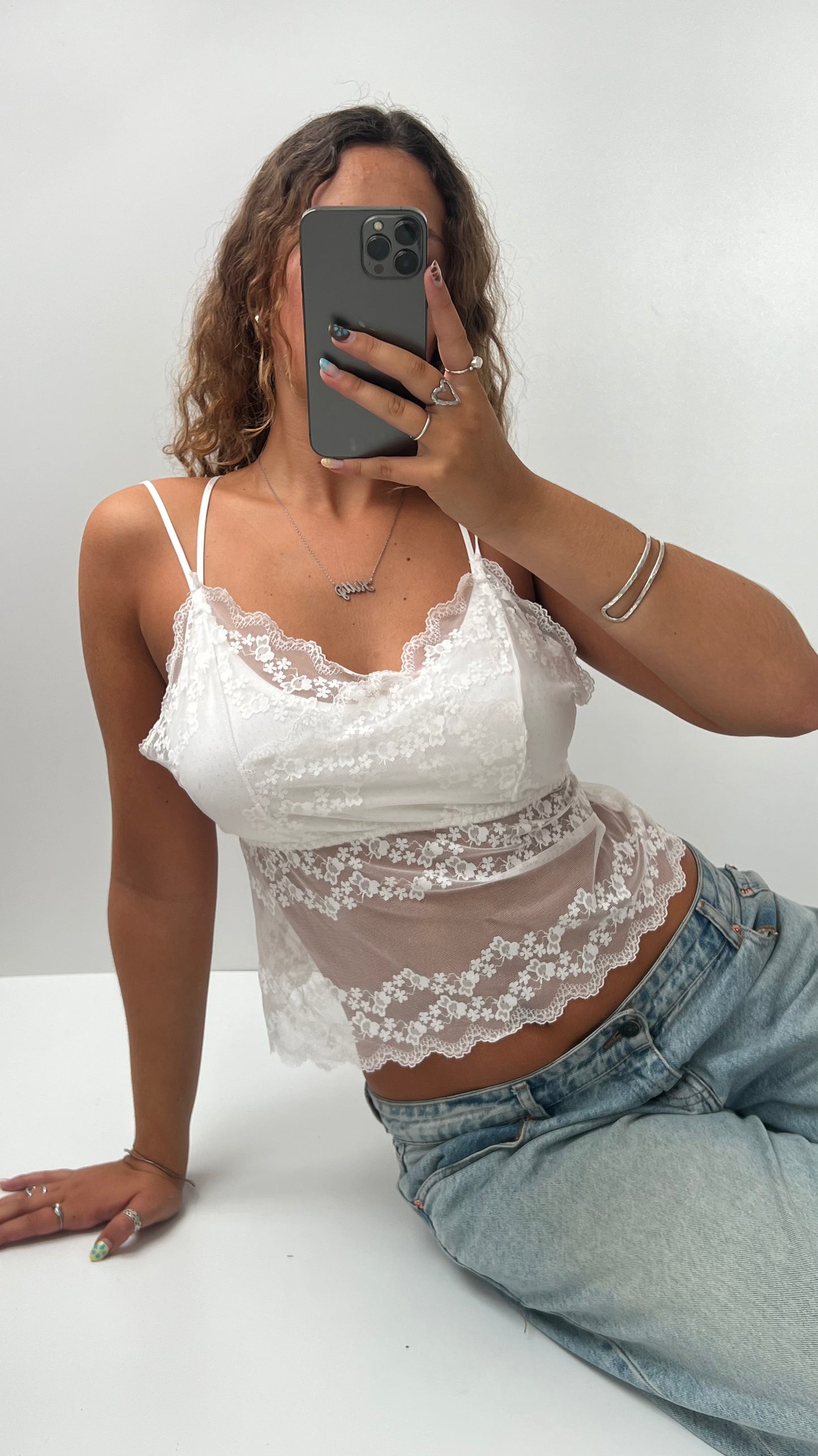 00s white lace cami- size L