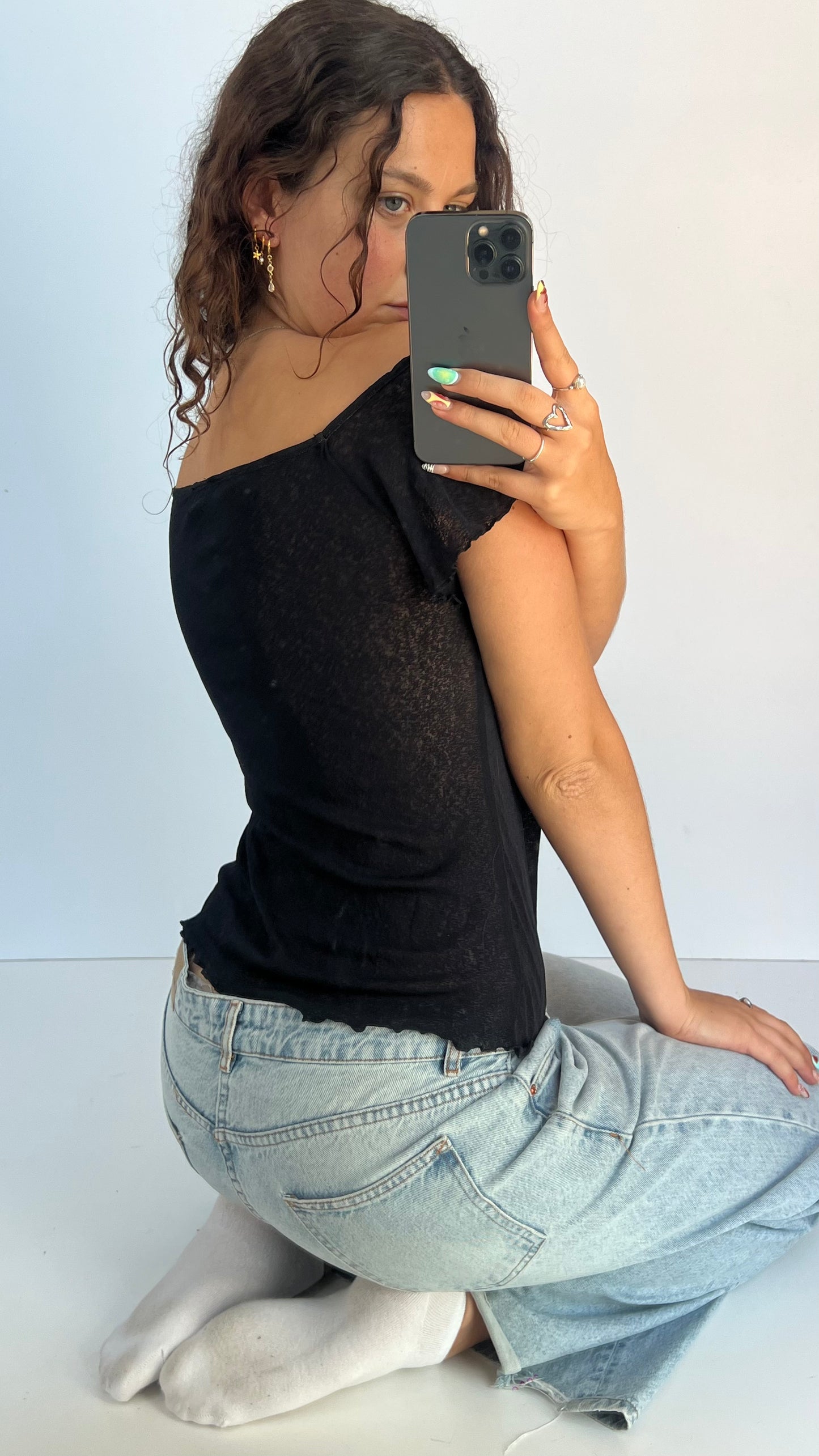 00s black mesh embroidered top- size L