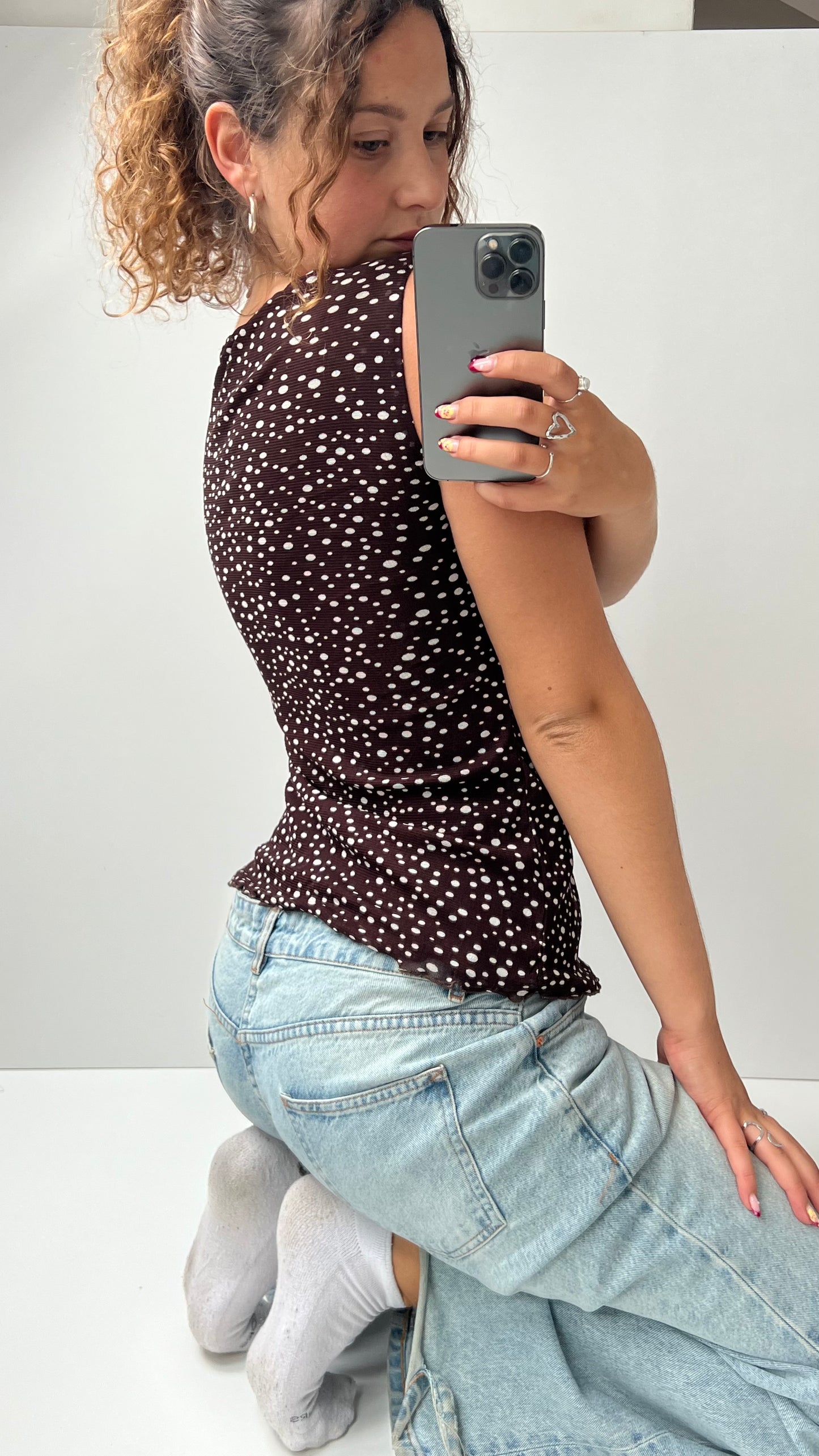 00s brown polka dot top- size M