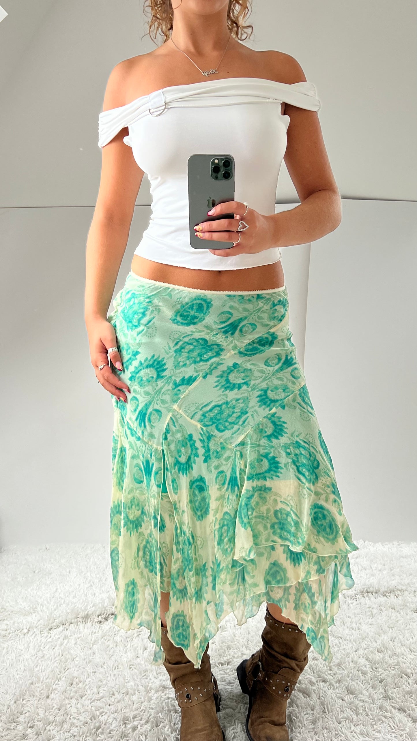 00s blue floral mesh skirt- size M