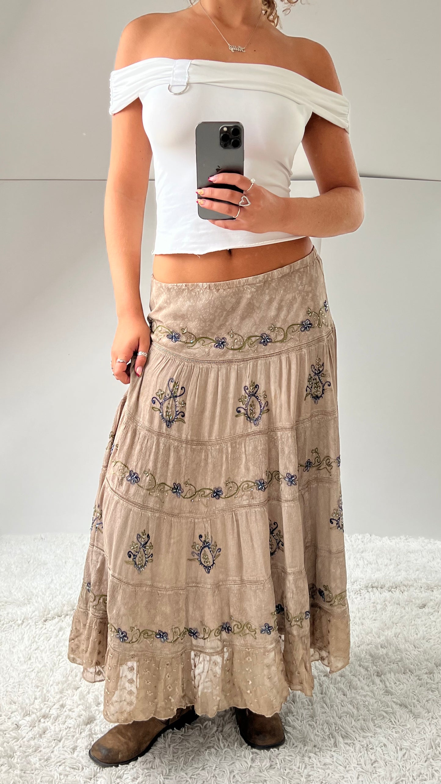 00s brown beaded maxi skirt- size S