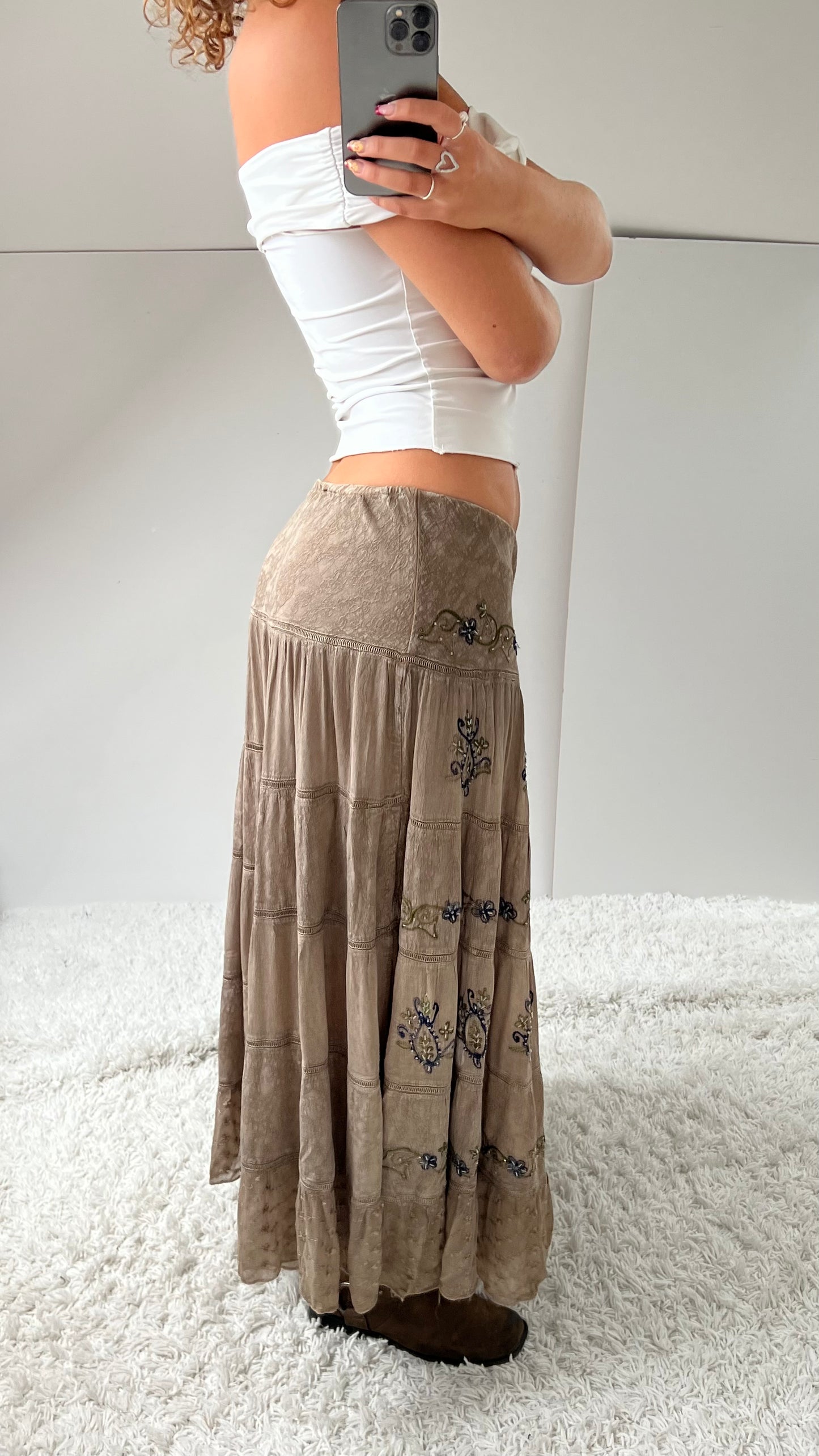 00s brown beaded maxi skirt- size S