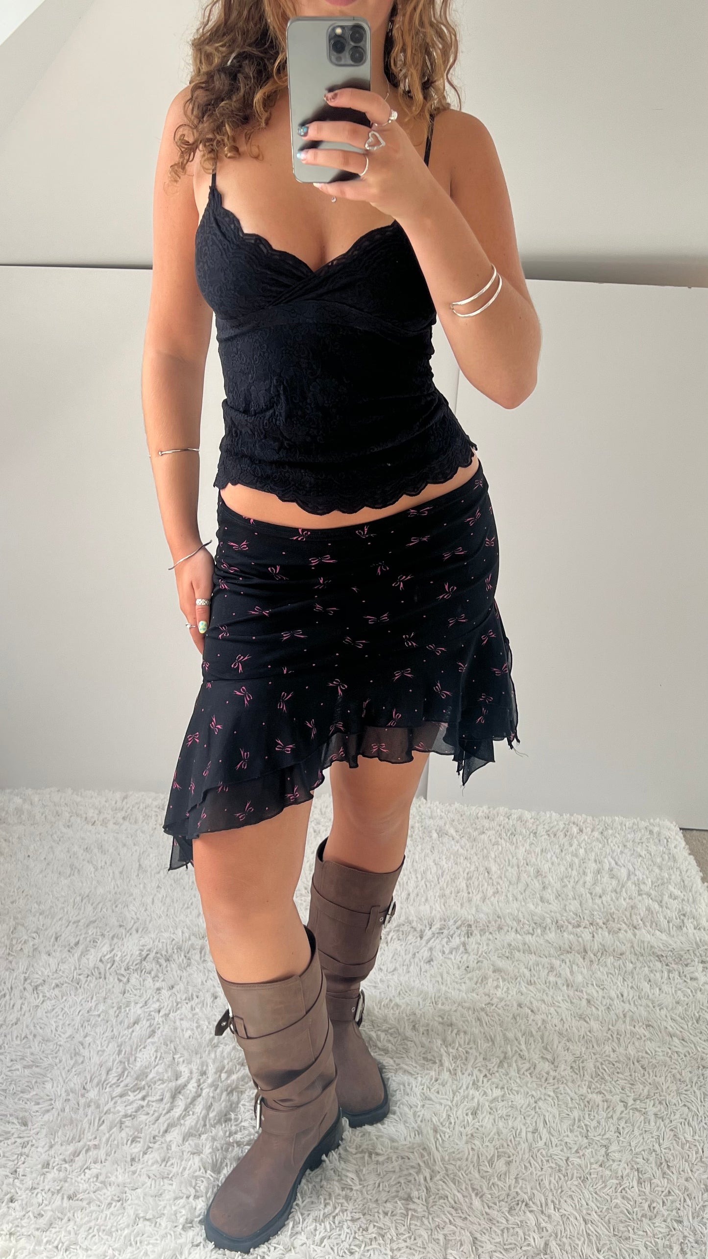 00s black bow mini skirt- size S