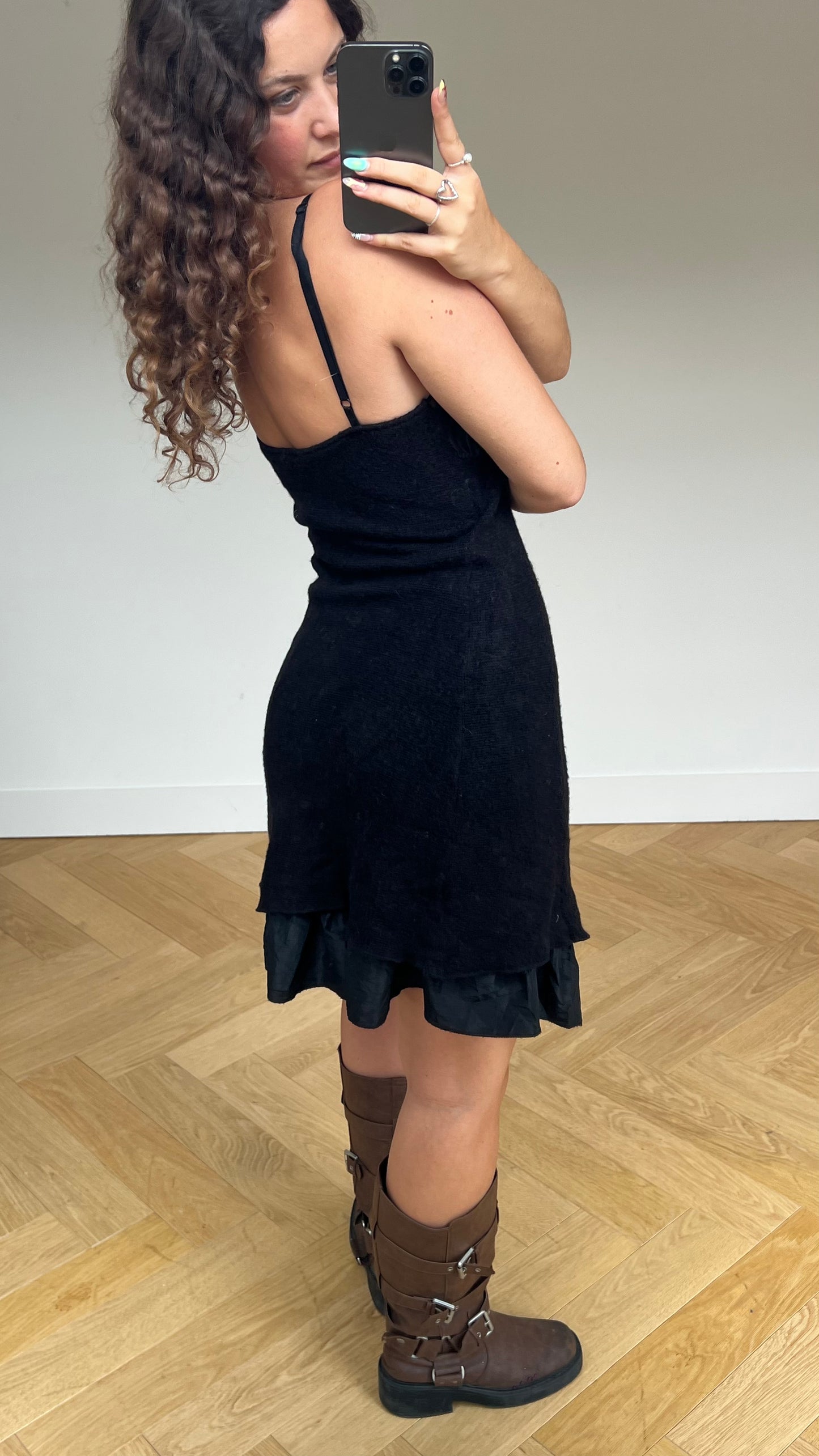 00s black knit midi dress- size M