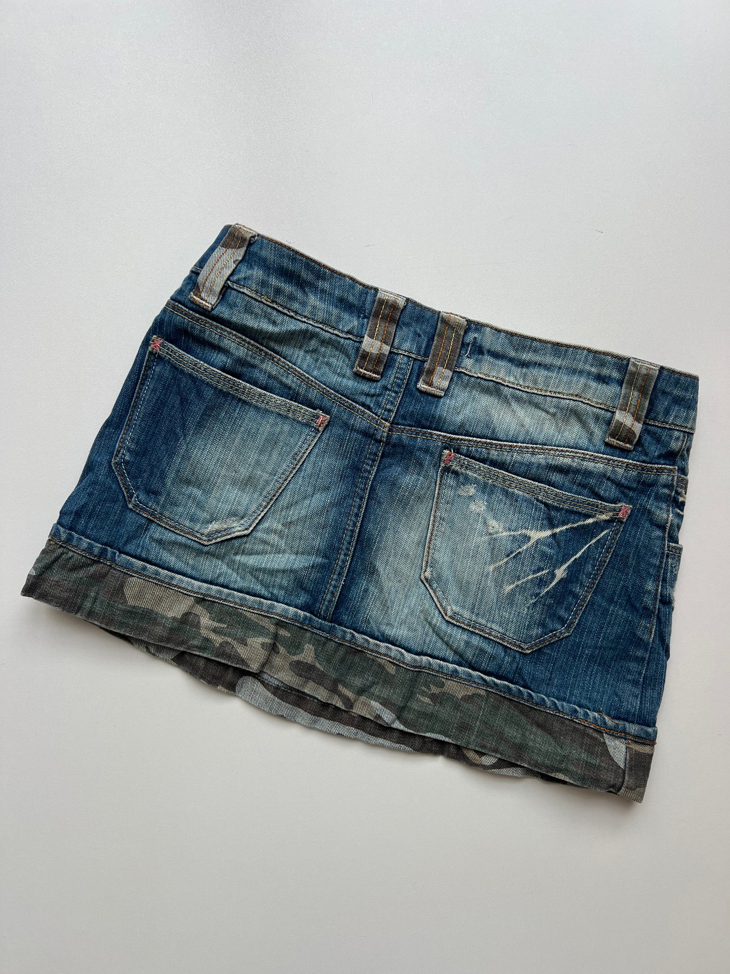 00s denim camo mini skirt- size S