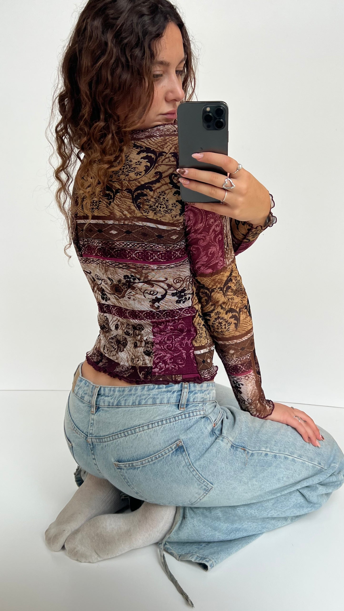 00s purple patterned mesh long sleeve top- size M