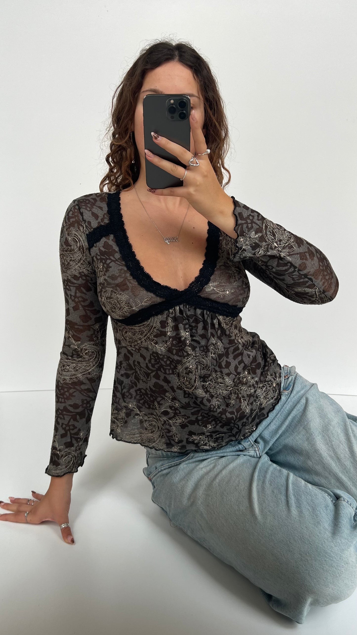 00s grey floral long sleeve top- size S