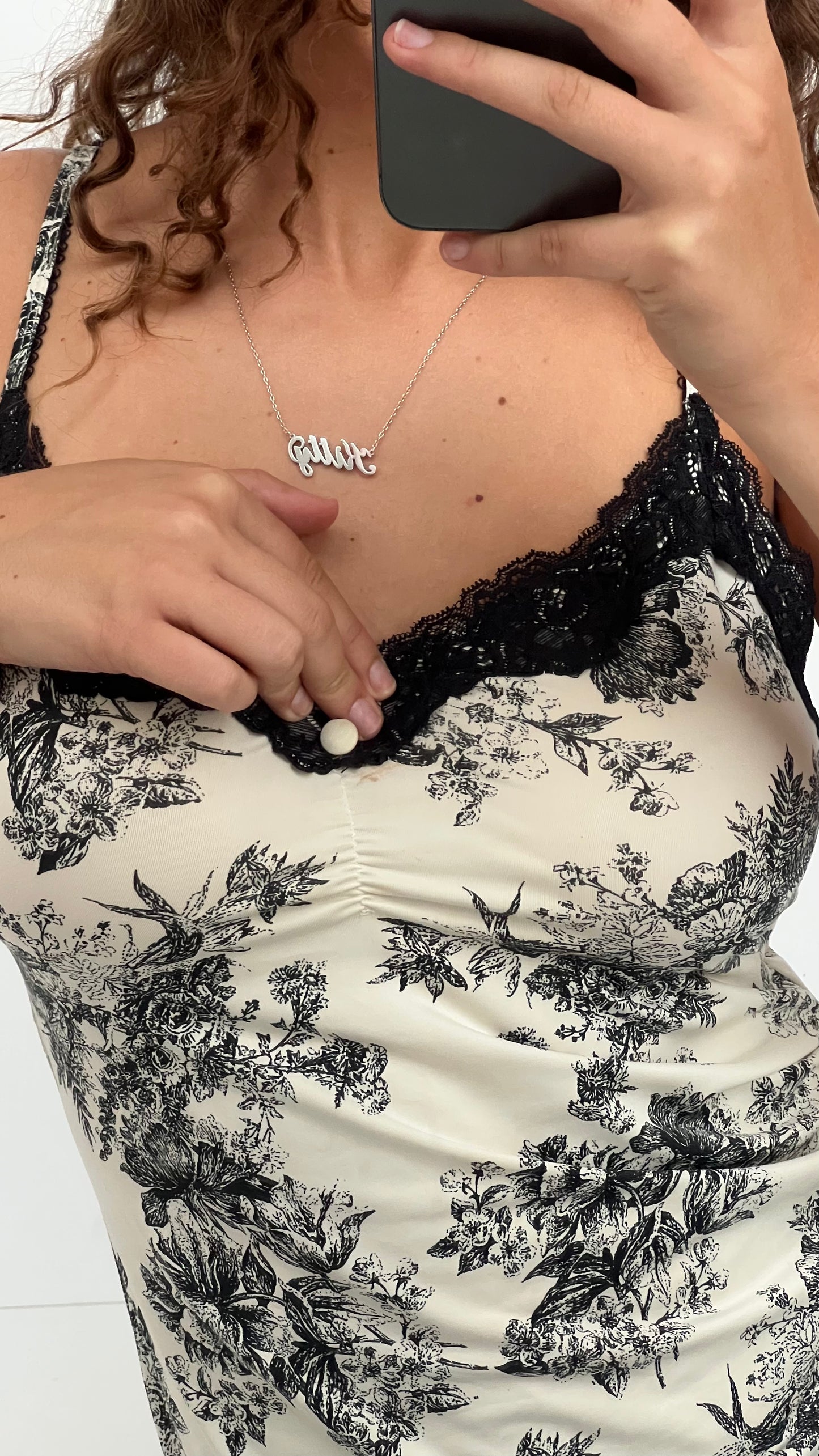 00s white black floral cami- size L