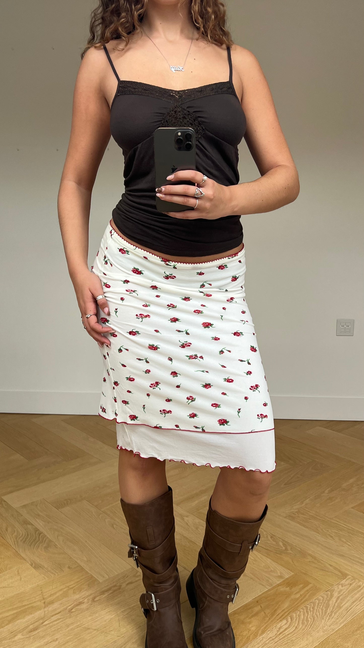 00s white red floral midi skirt- size M