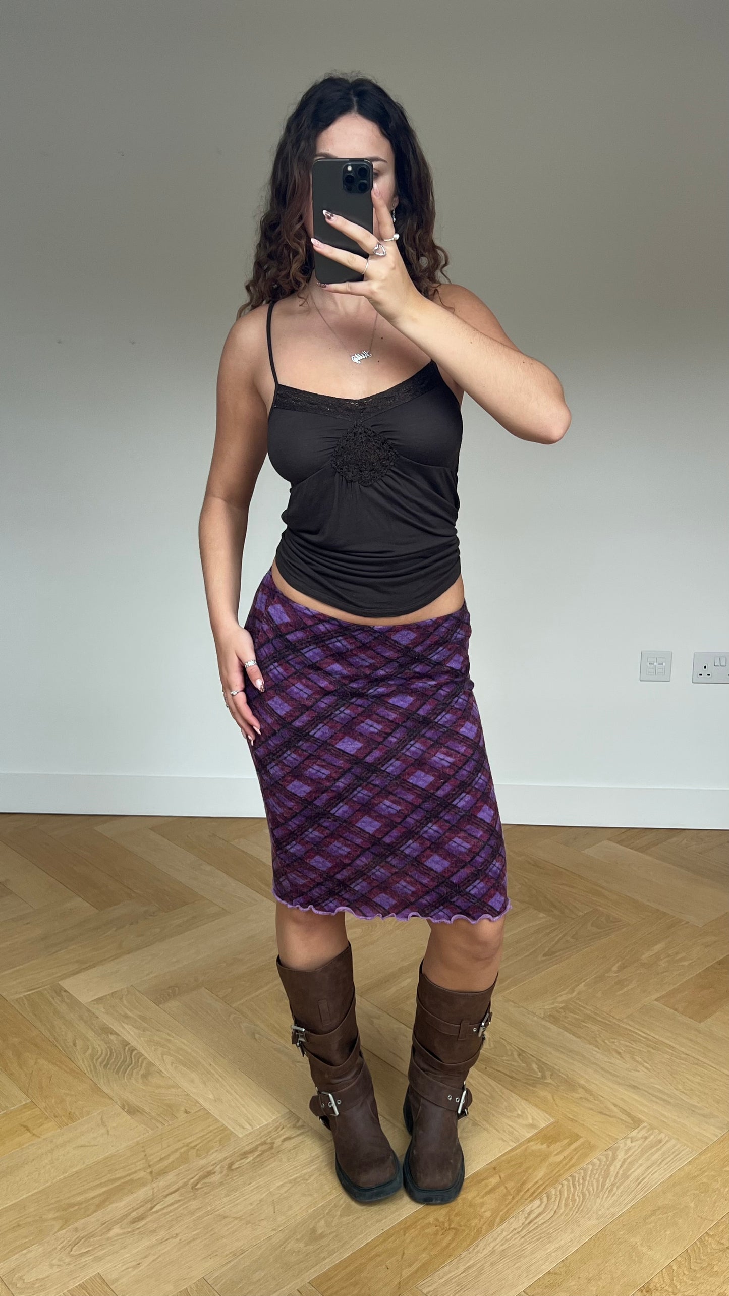 00s purple plaid midi skirt- size S