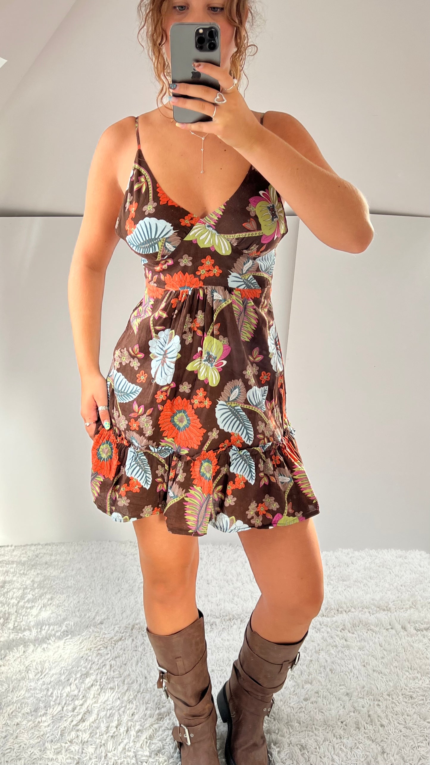 00s brown ruffle mini dress- size M