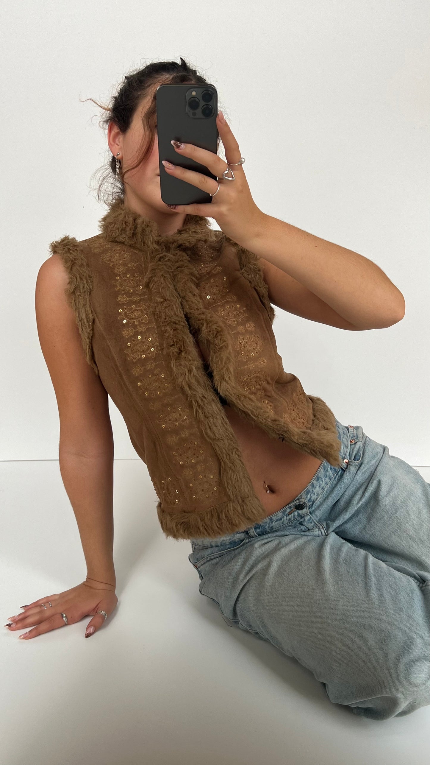00s brown faux fur gilet- size S