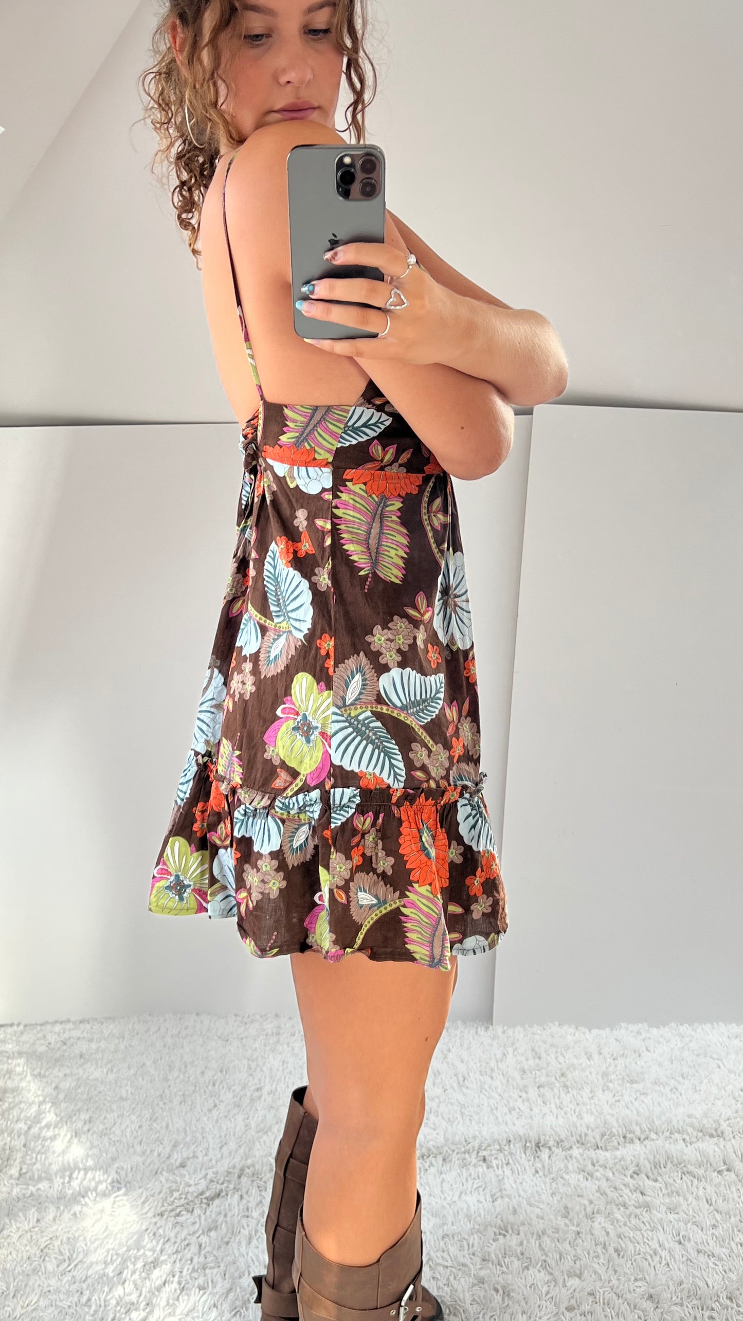 00s brown ruffle mini dress- size M