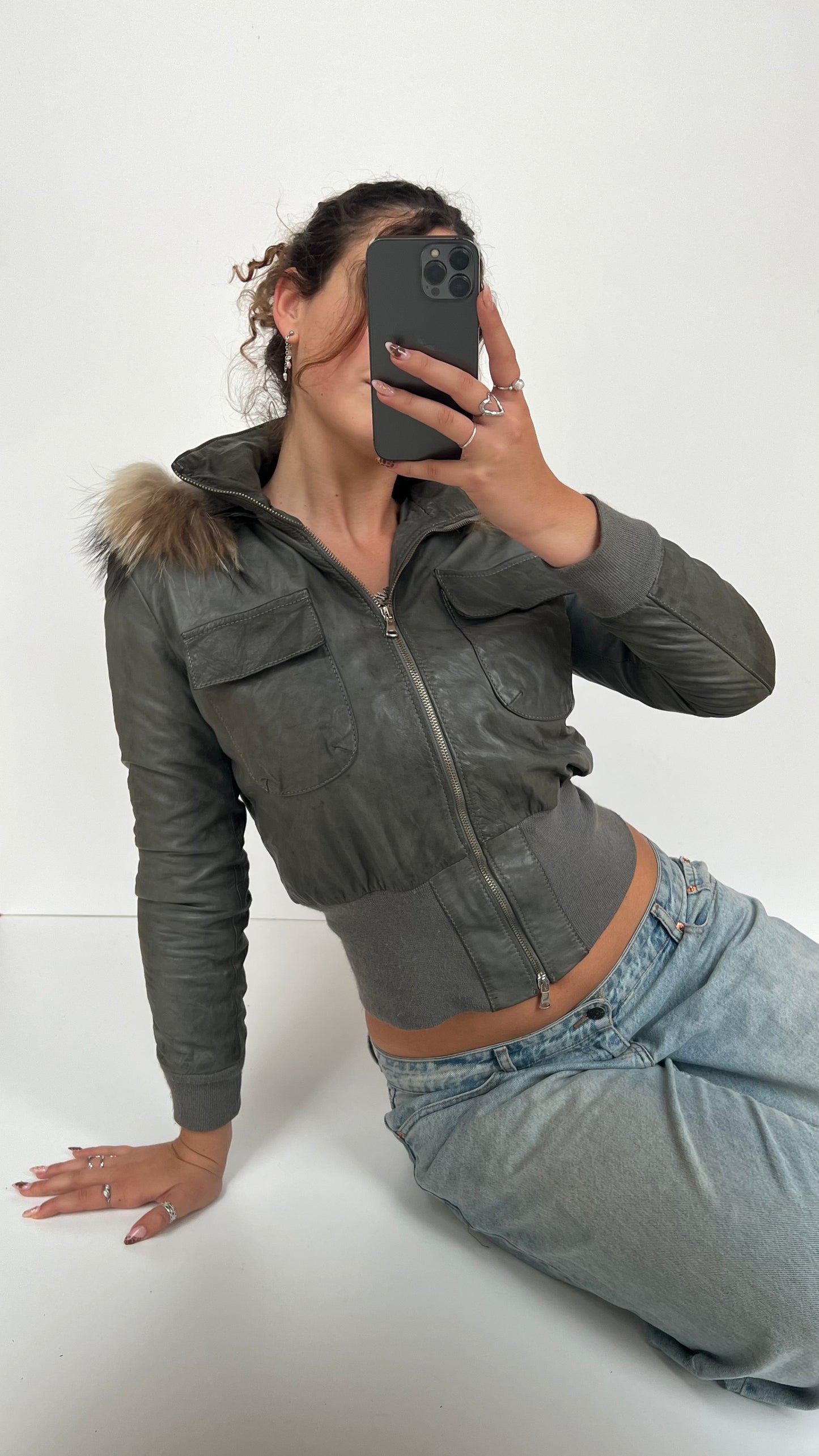 00s grey leather fur jacket- size S