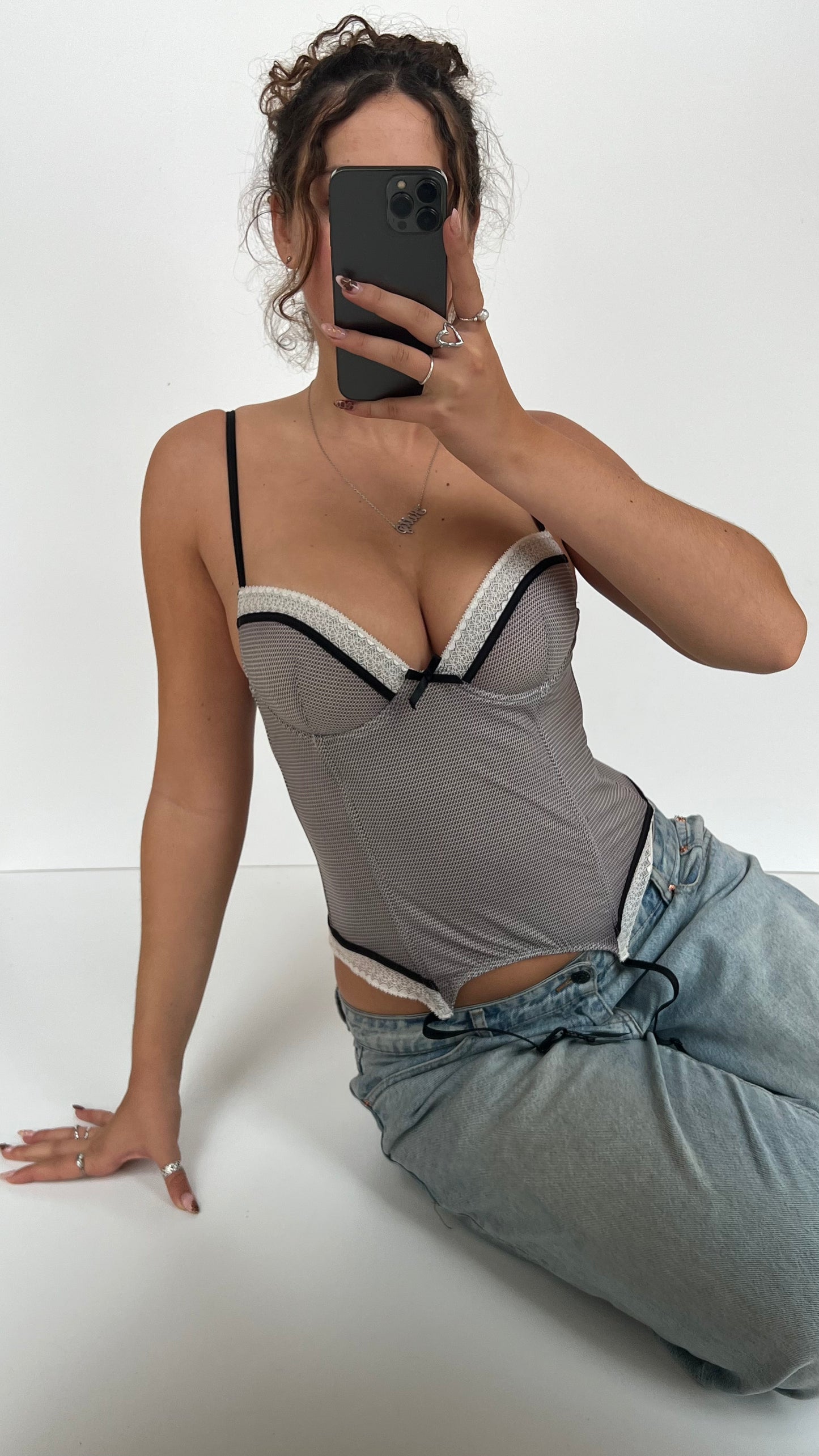 00s grey lace corset- size S