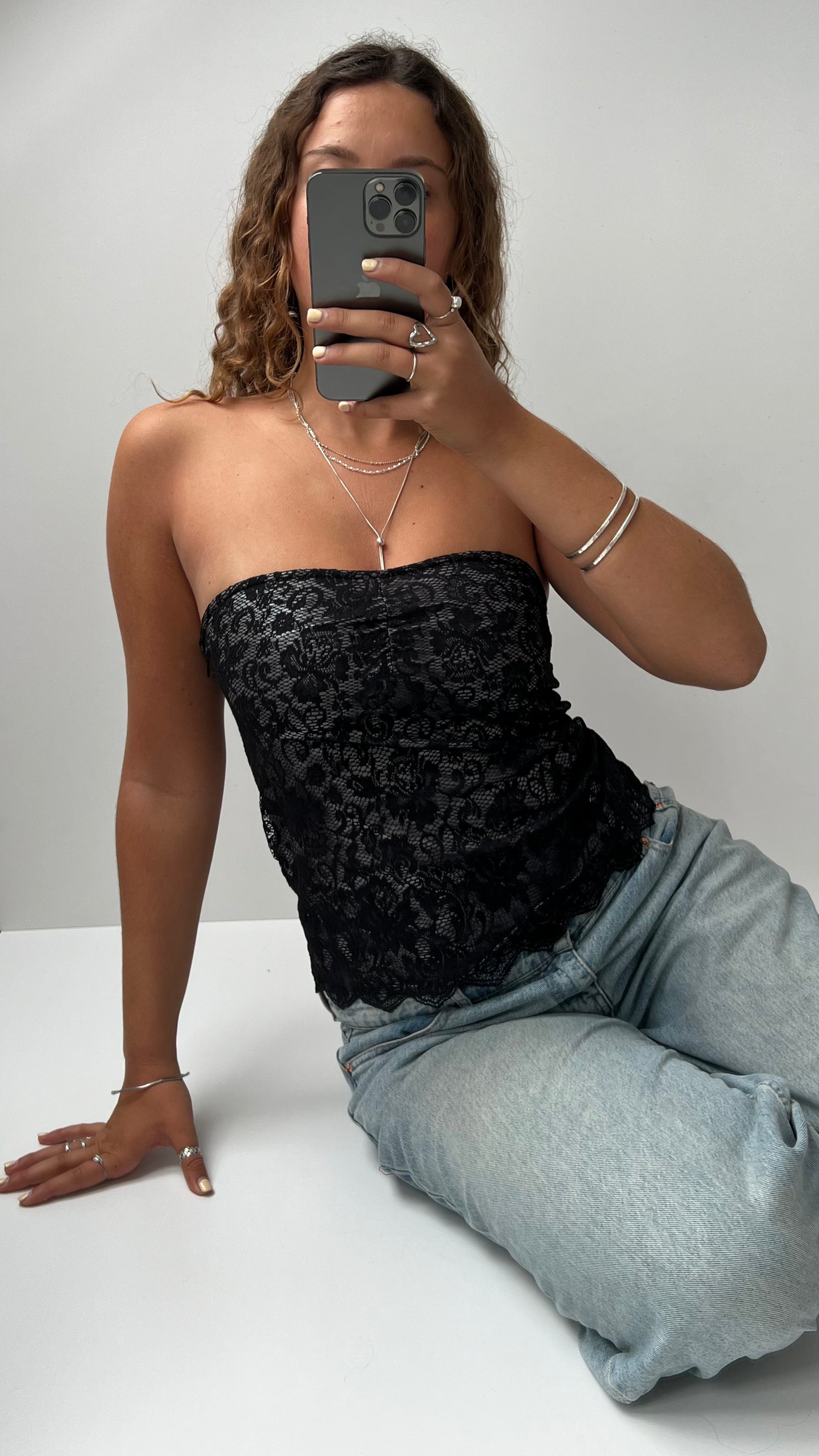 00s black lace strapless cami- size M