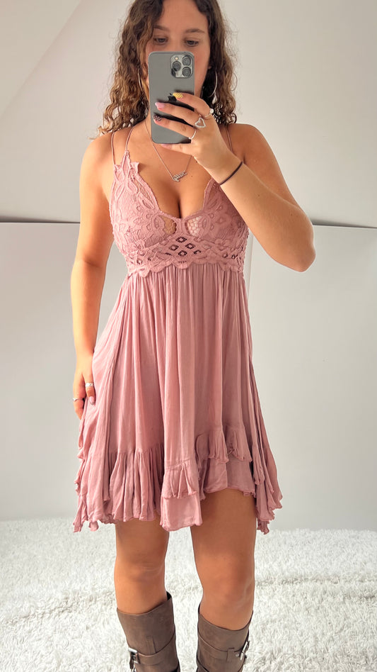 00s pink crochet mini dress- size S