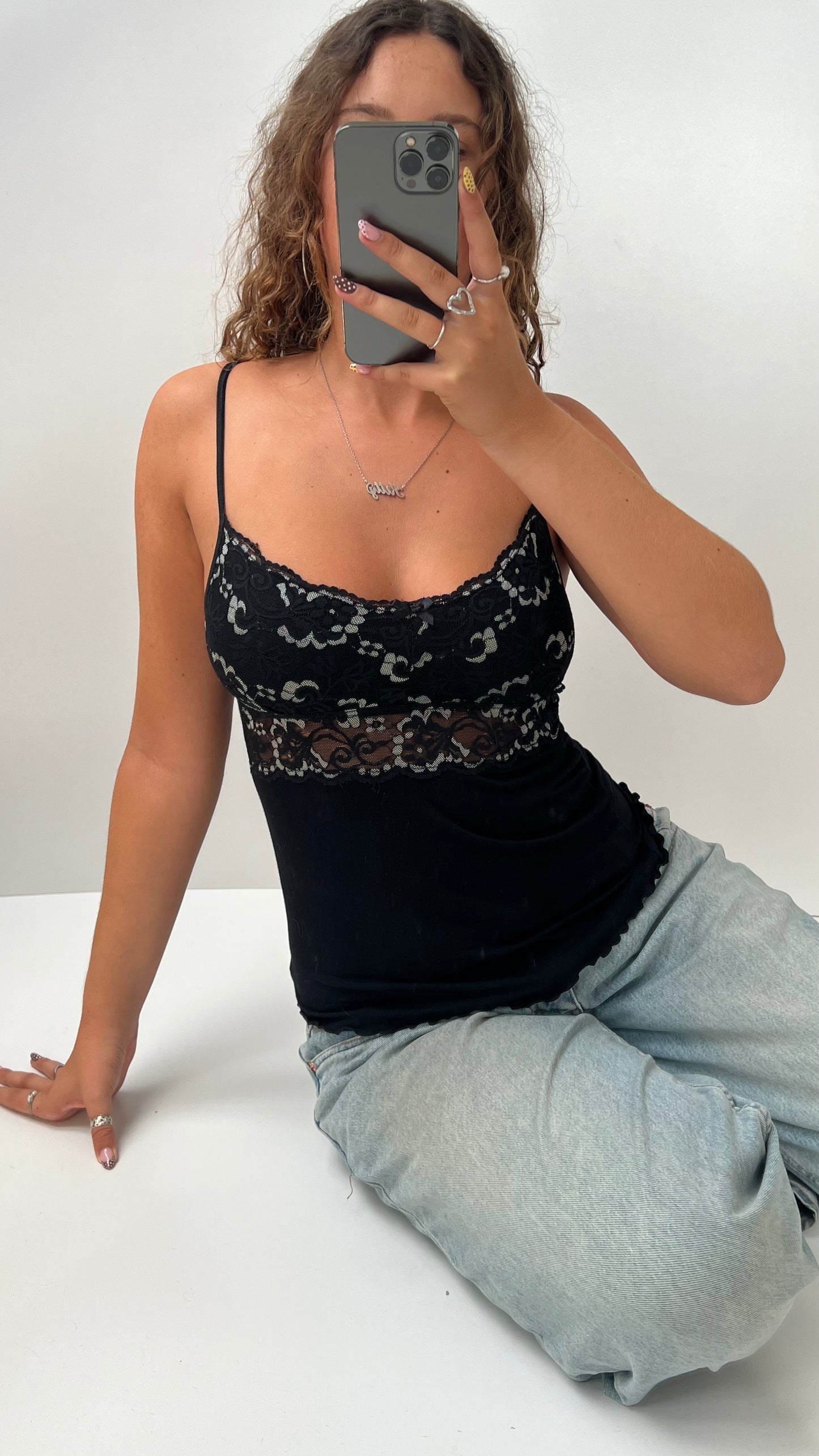 00s black lace cami- size S
