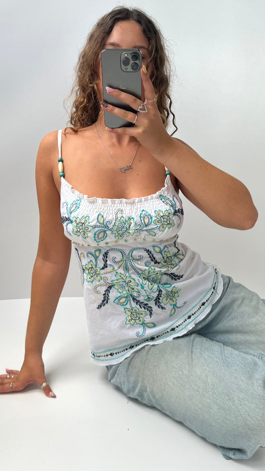 00s white embroidered cami- size M