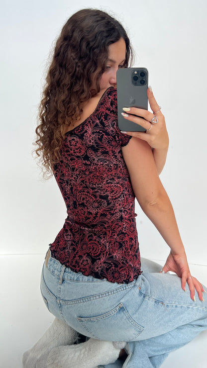 00s black red paisley top- size M