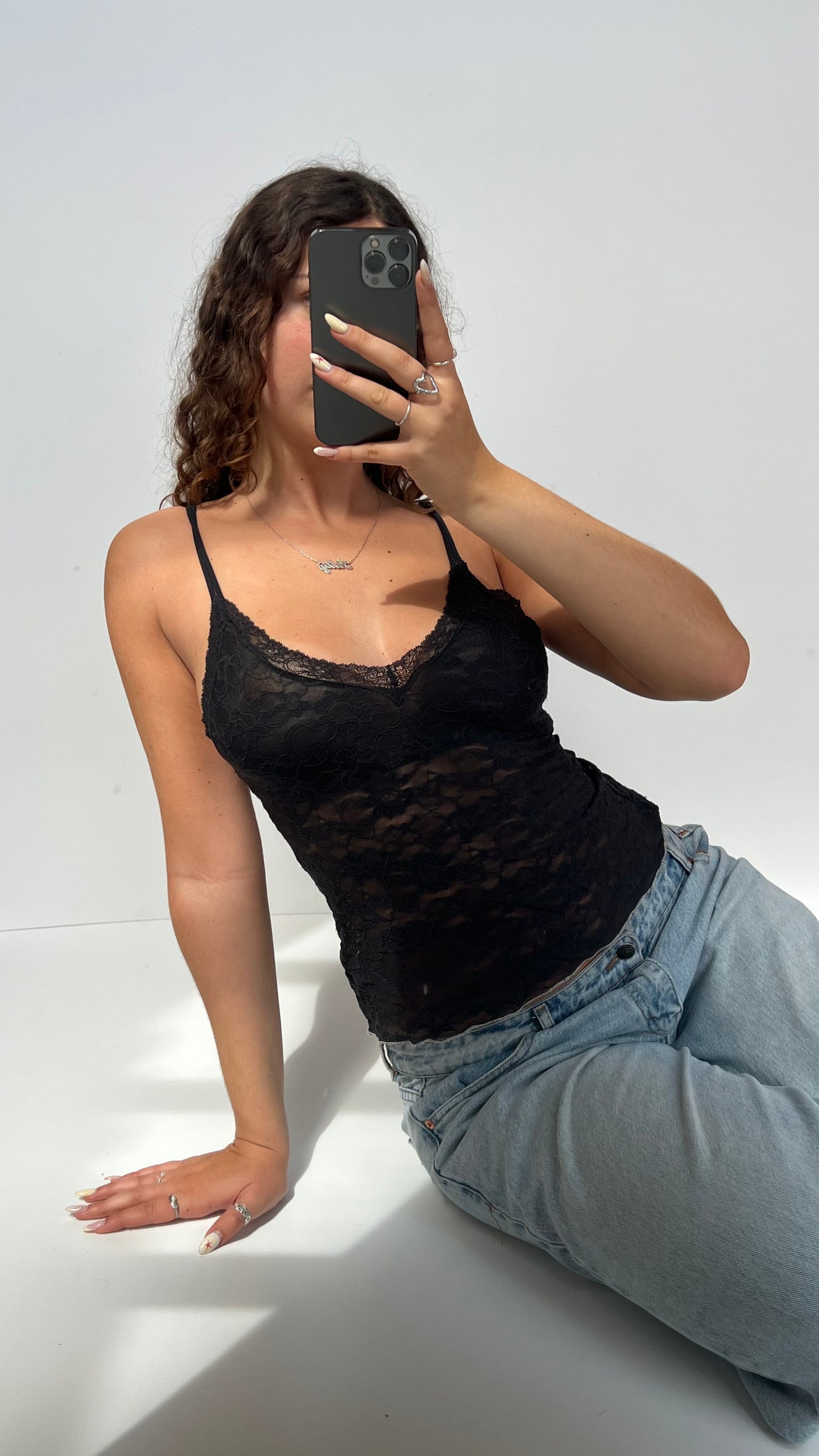 00s black lace cami- size M