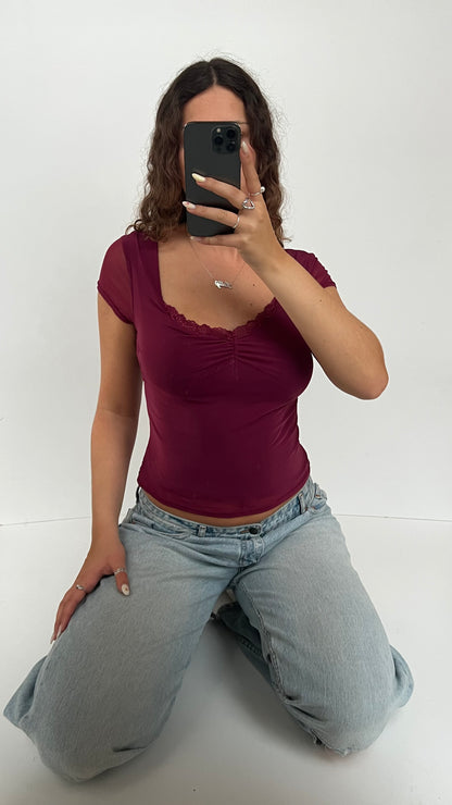 00s burgundy mesh top- size M